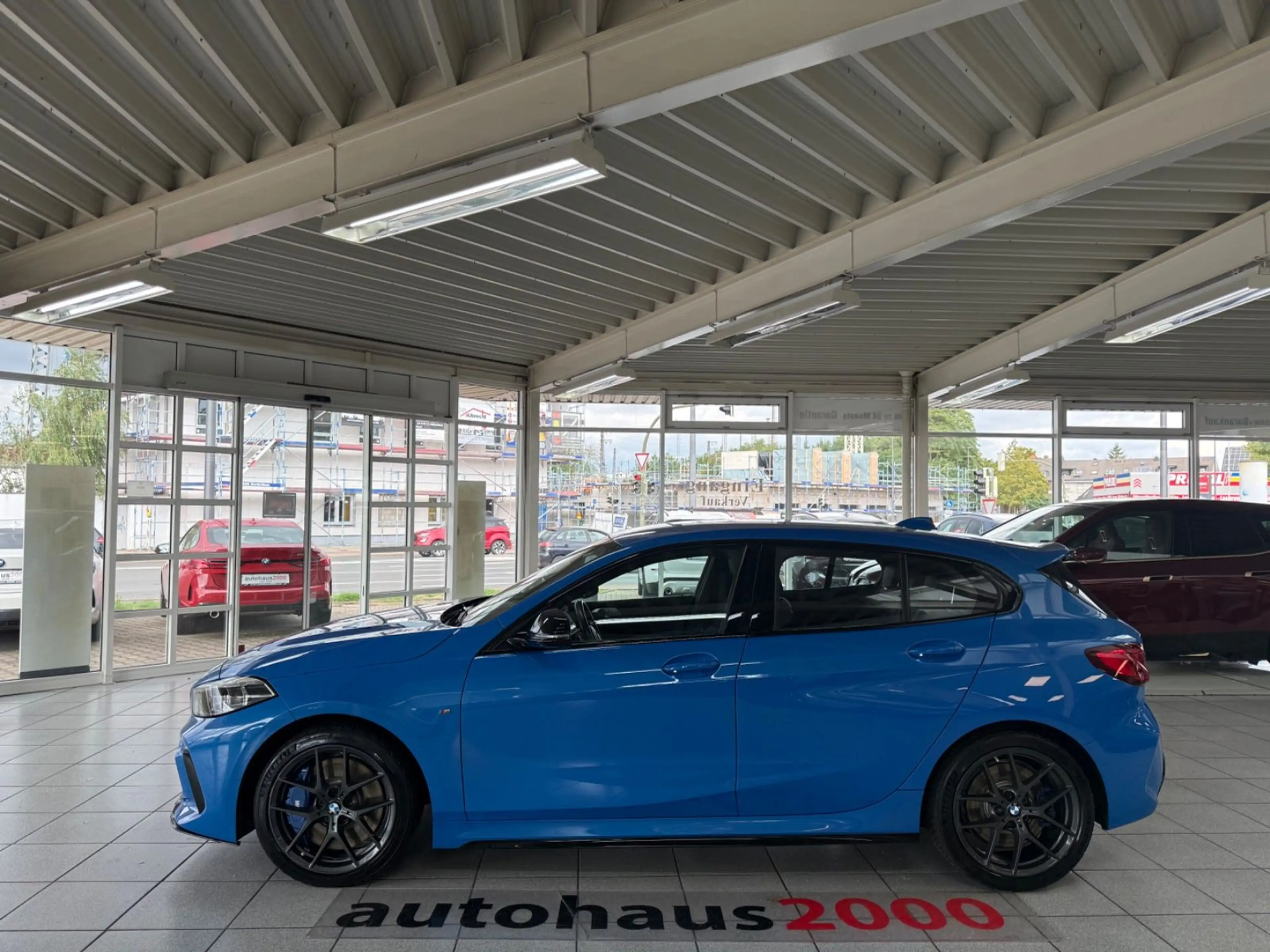 BMW 135 i xDrive Edition Colorvision M performance — photo 5