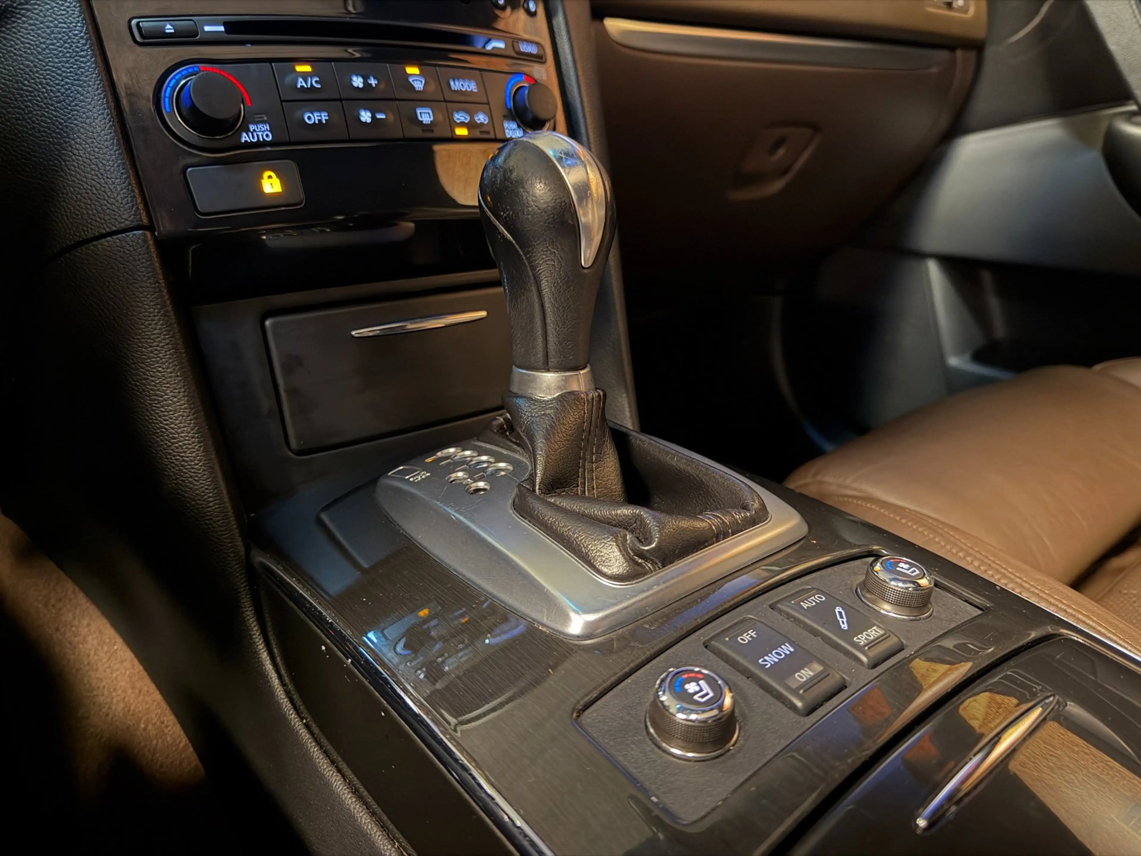 Infiniti FX 50 S Premium Automaat Leer Bose Camera Trekhaak — photo 30