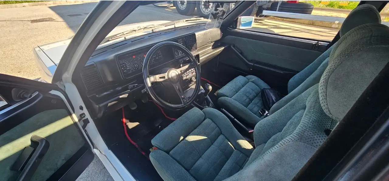 Lancia Delta 1.6 Turbo HF FL cat., foto 6