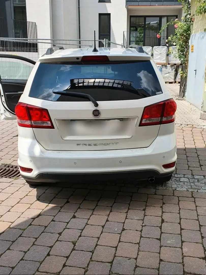 Fiat Freemont 2.0 Multijet 16V DPF Lounge/170PS/HU bis 09.2026 - 2