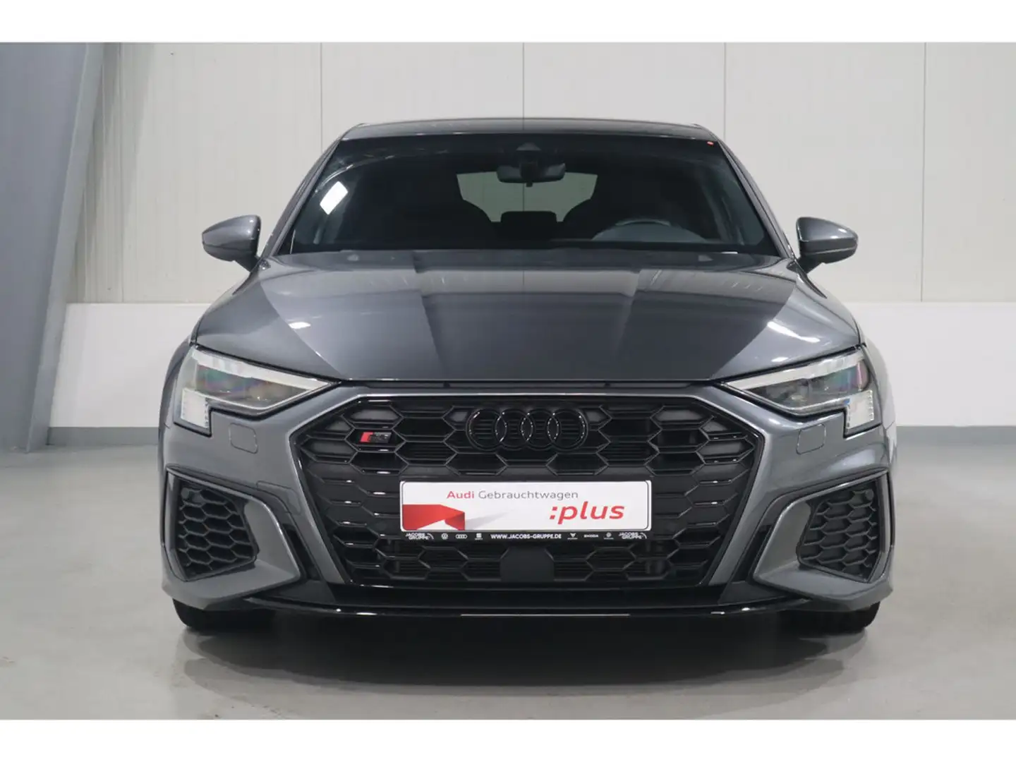 Audi S3 Sportback 2.0 TFSI quattro B&O*Matrix*R-Kamera * Grau - 2
