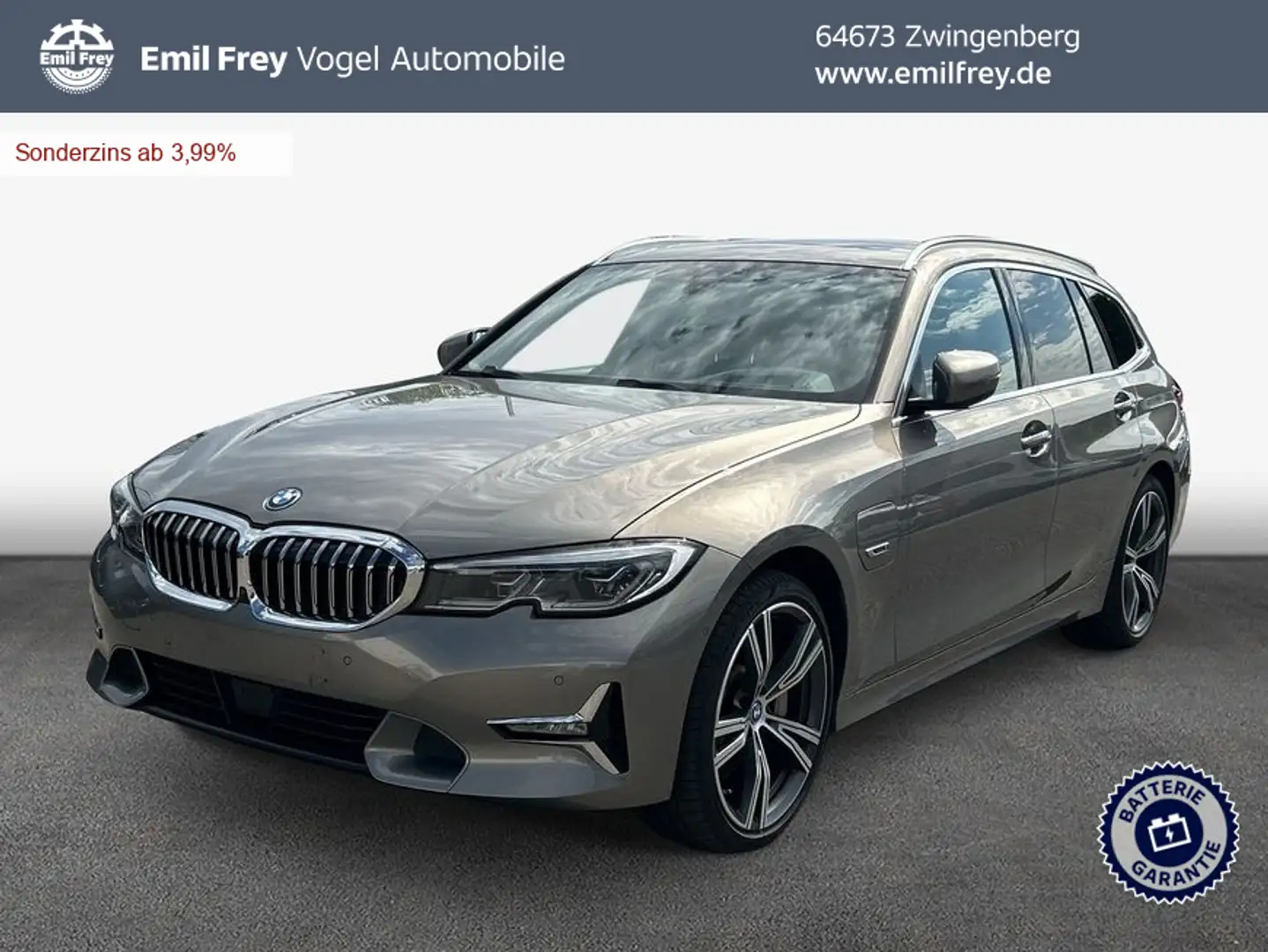 BMW 330 e Touring xDrive Aut. Luxury Line *HuD*Panorama Grijs - 1