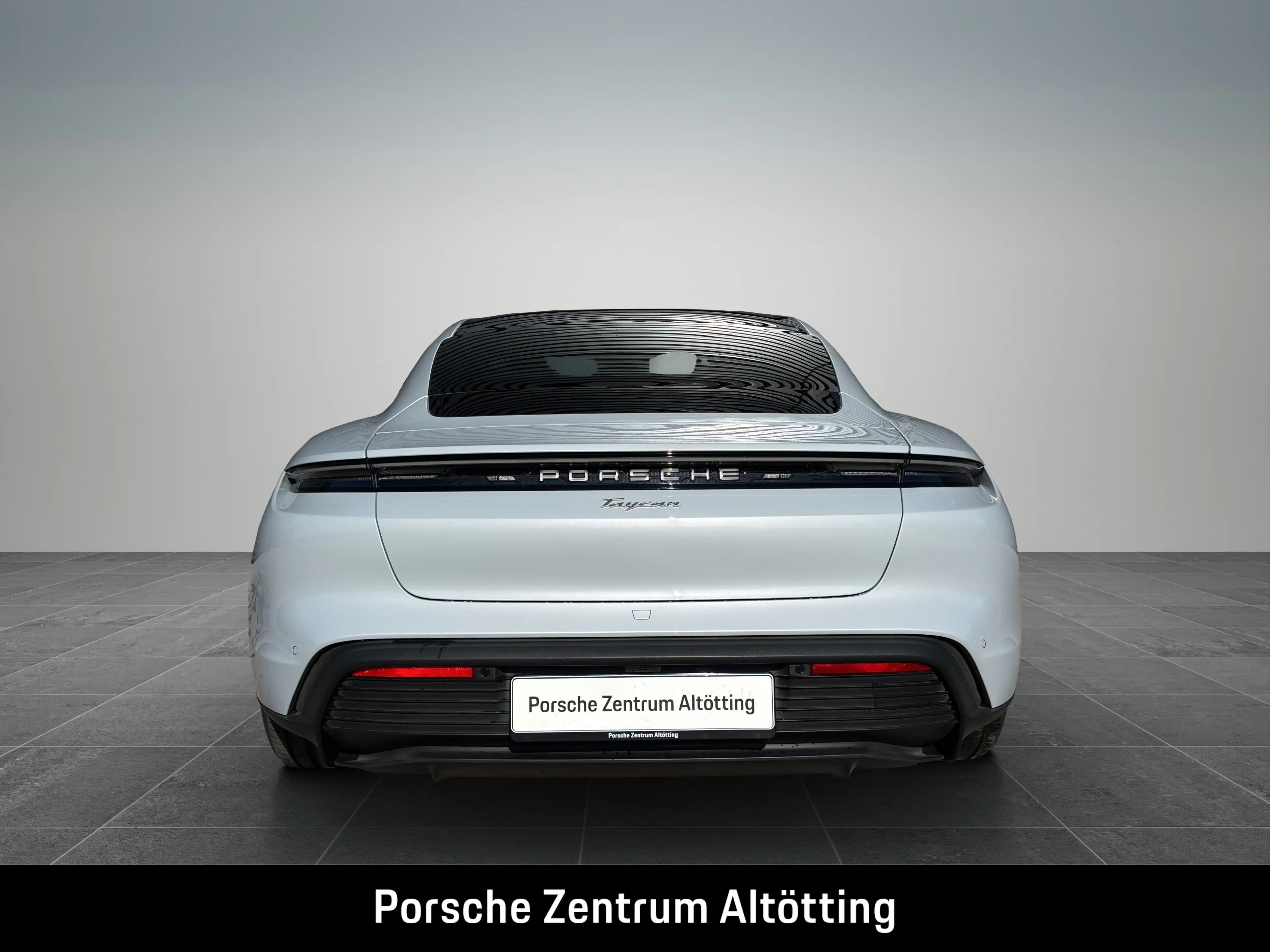 Porsche Taycan | Abstandsregeltempostat | Panoramadach | — photo 5
