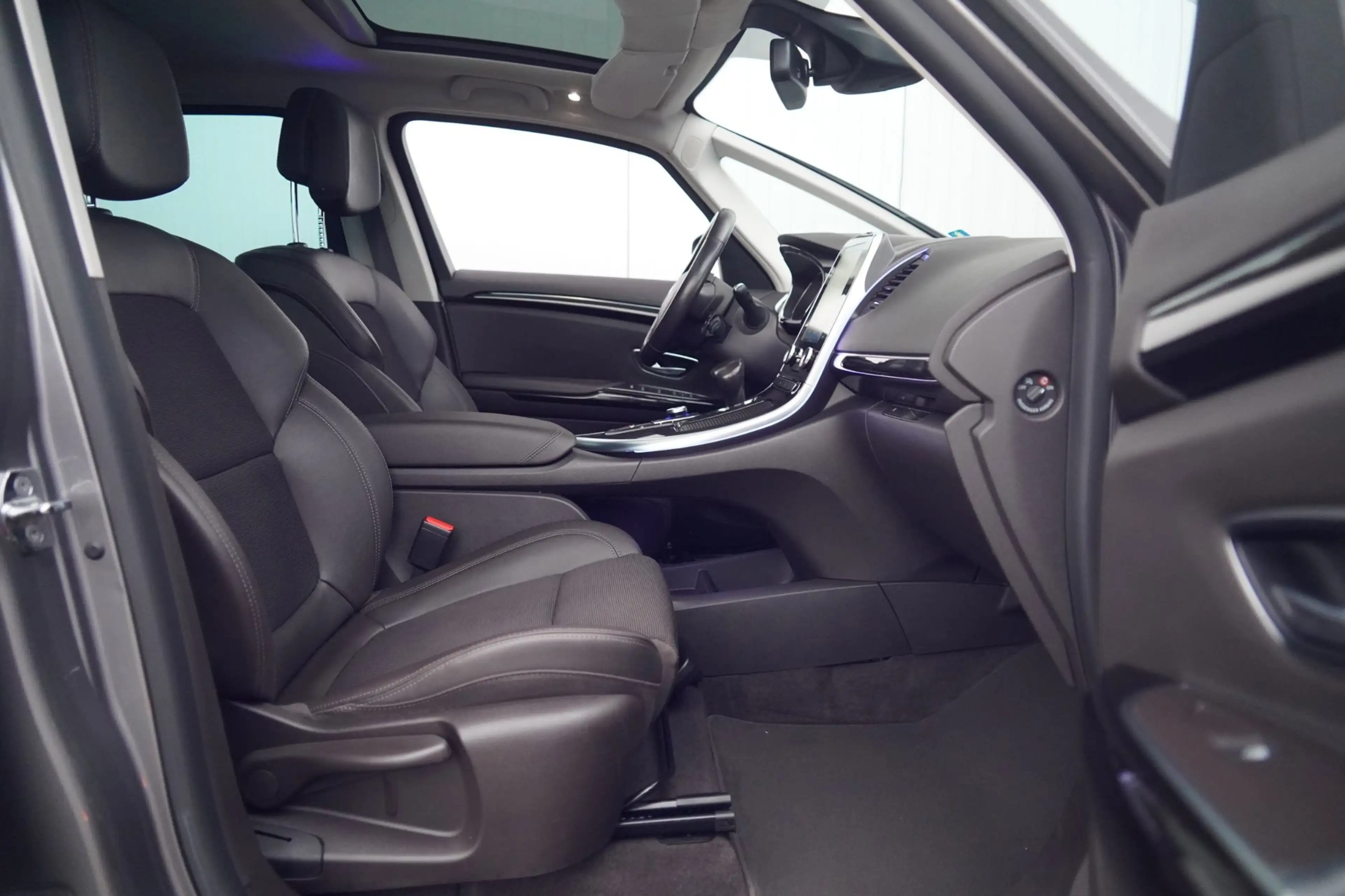 Renault Espace 1.6 TCe Dynamique 7p. / 103dkm NAP / Pano / NL-Aut — photo 5