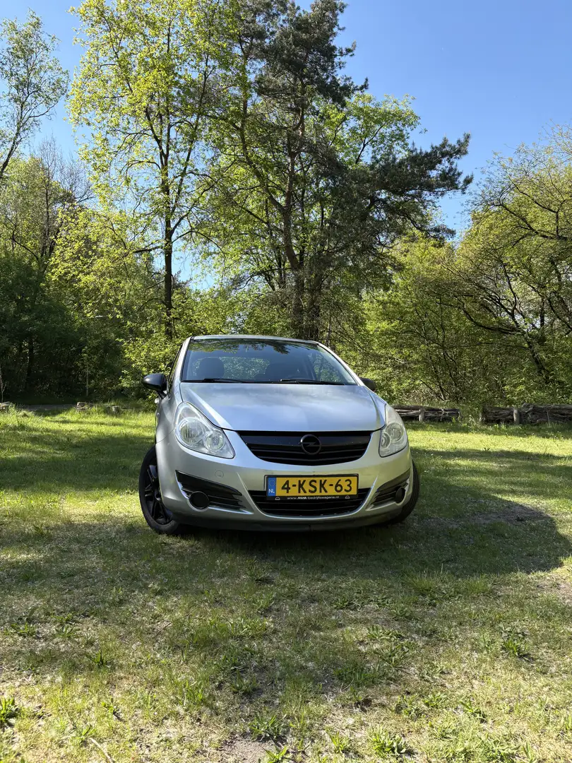 Opel Corsa 1.2-16V Business Grijs - 1