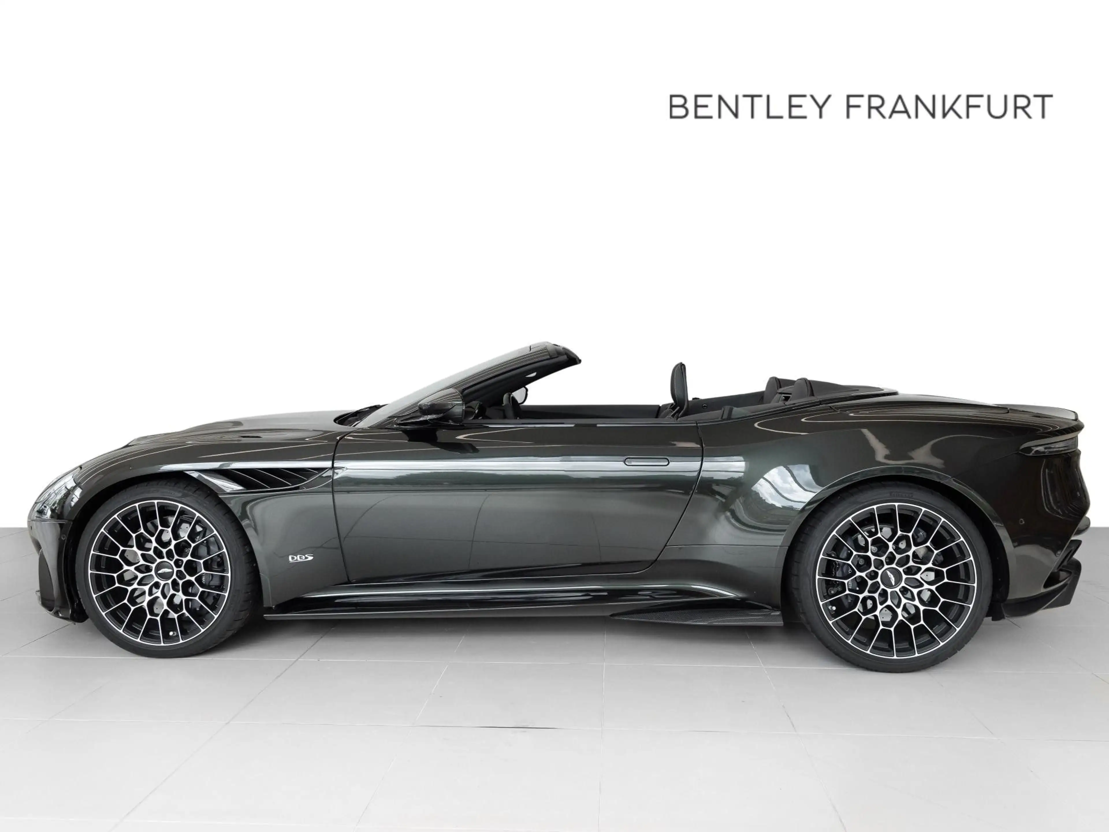 Aston Martin DBS 770 Ultimate Volante von BENTLEY FRANKFURT — photo 3