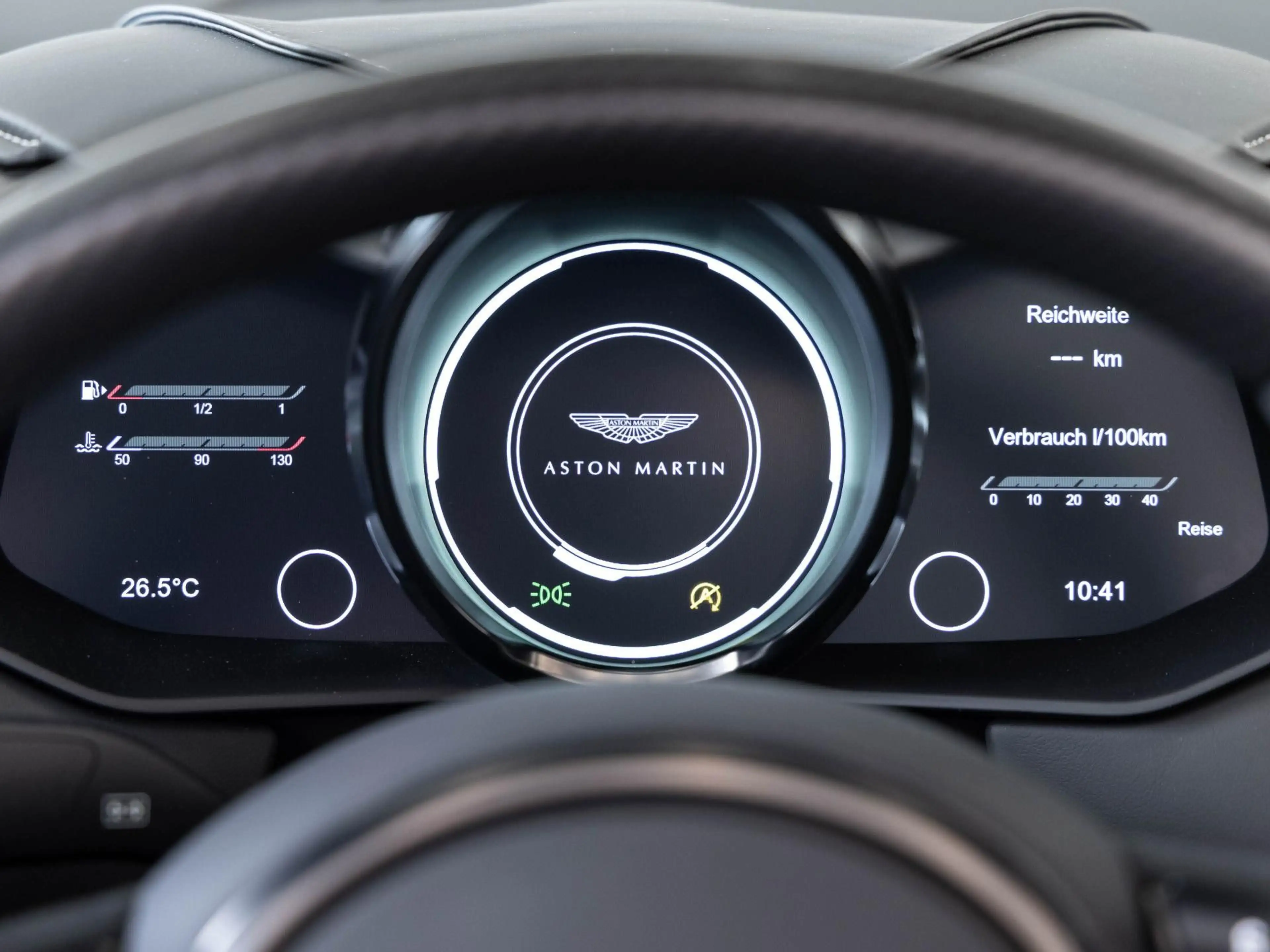 Aston Martin DBS 770 Ultimate Volante von BENTLEY FRANKFURT — photo 14