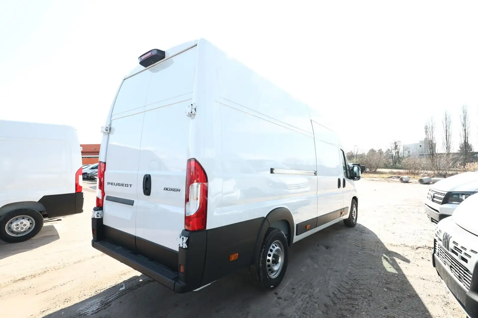 Peugeot Boxer 435 180 L4H3 HFT VisP Temp PDC Kam BT 270° 132 ... Weiß - 2