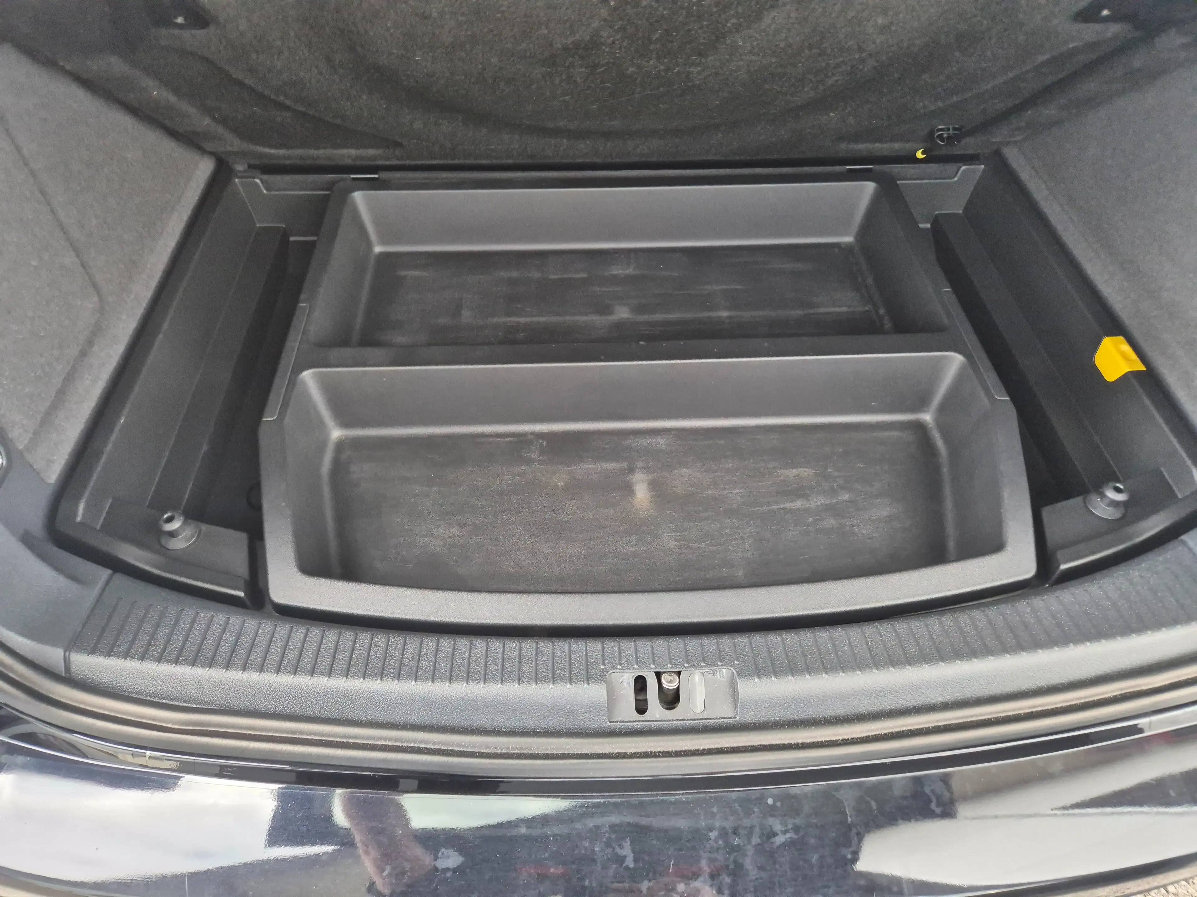 Volkswagen Cross Touran Xenon,SHZ,PDC,AHK,17Zoll, usw... — photo 13