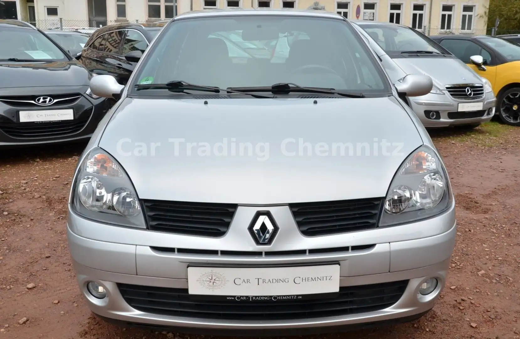 Renault Clio II 1.4 16V Klima 1. Hand Tüv neu Argent - 2