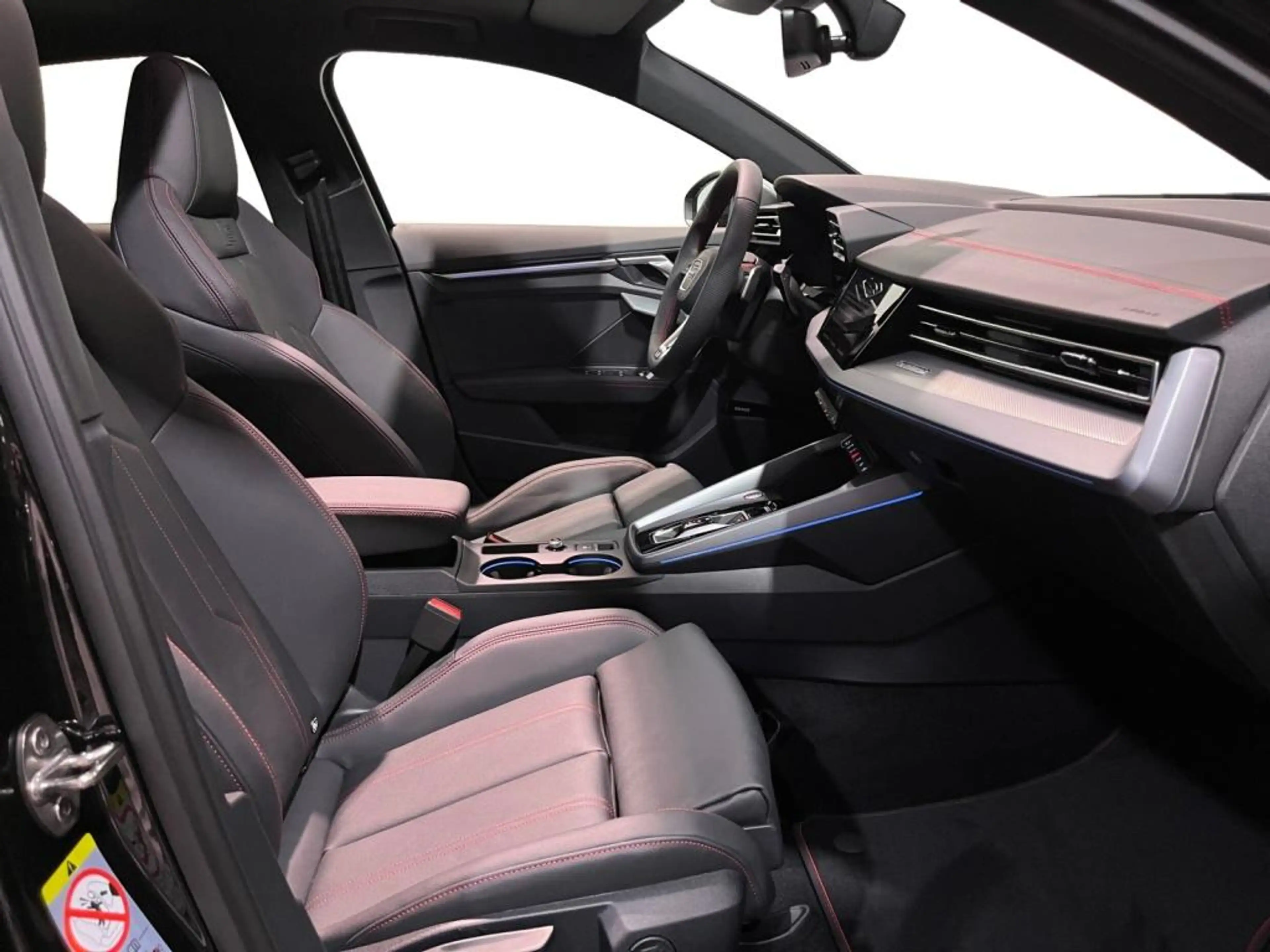 Audi S3 Sportback 2.0 TFSI Fahrassist+HUD+Pano+SHD — photo 5