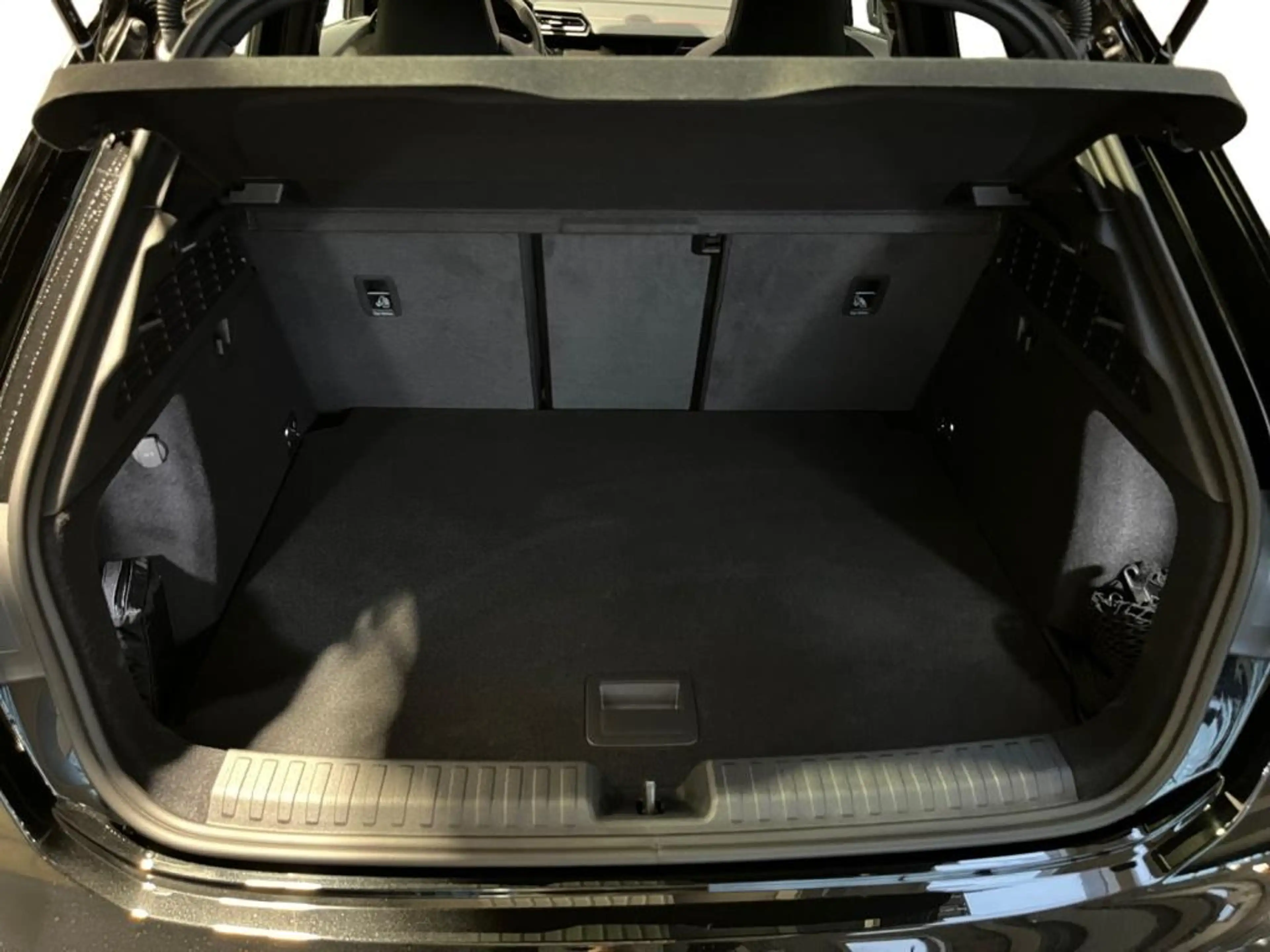 Audi S3 Sportback 2.0 TFSI Fahrassist+HUD+Pano+SHD — photo 14