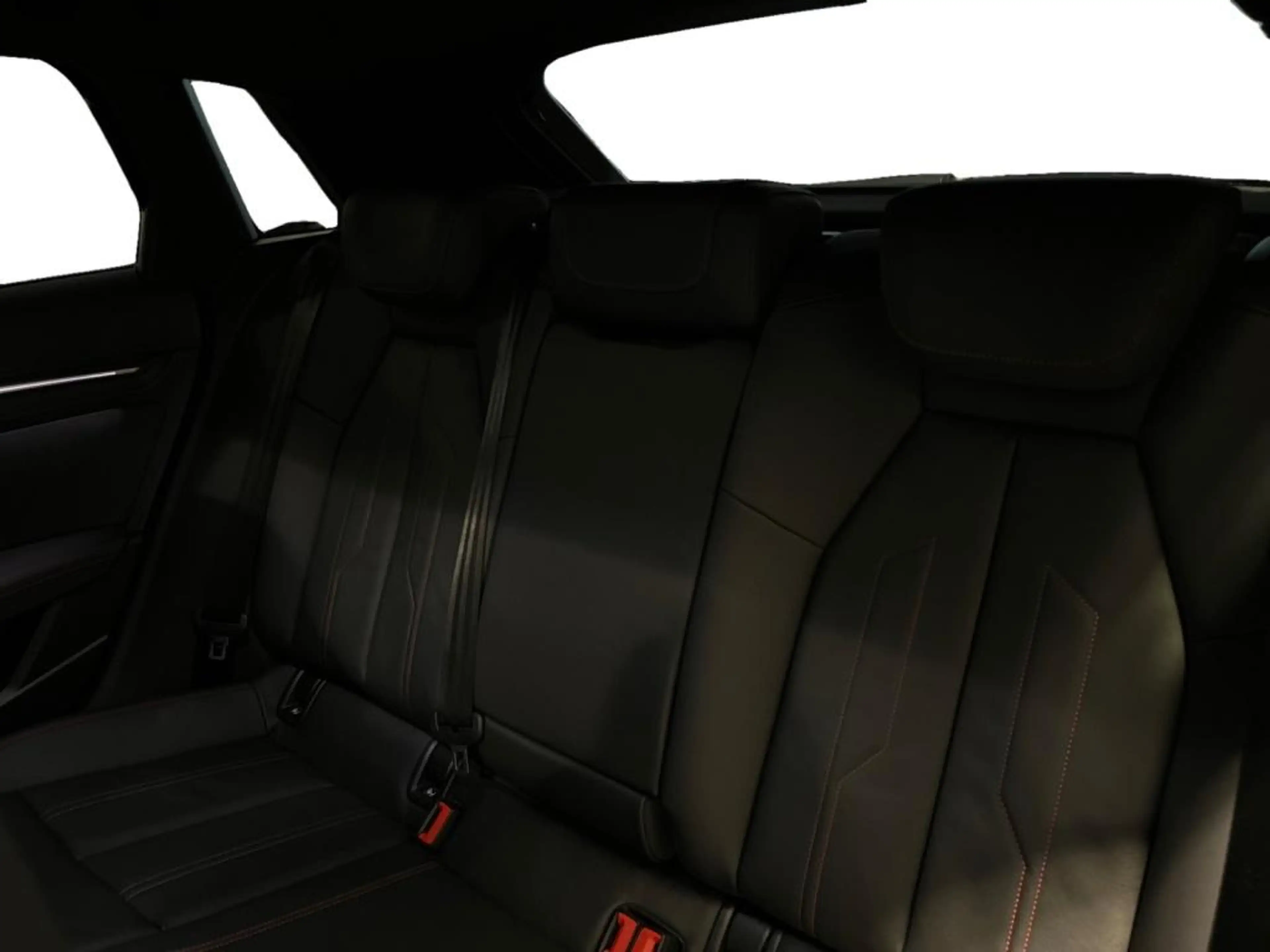 Audi S3 Sportback 2.0 TFSI Fahrassist+HUD+Pano+SHD — photo 9
