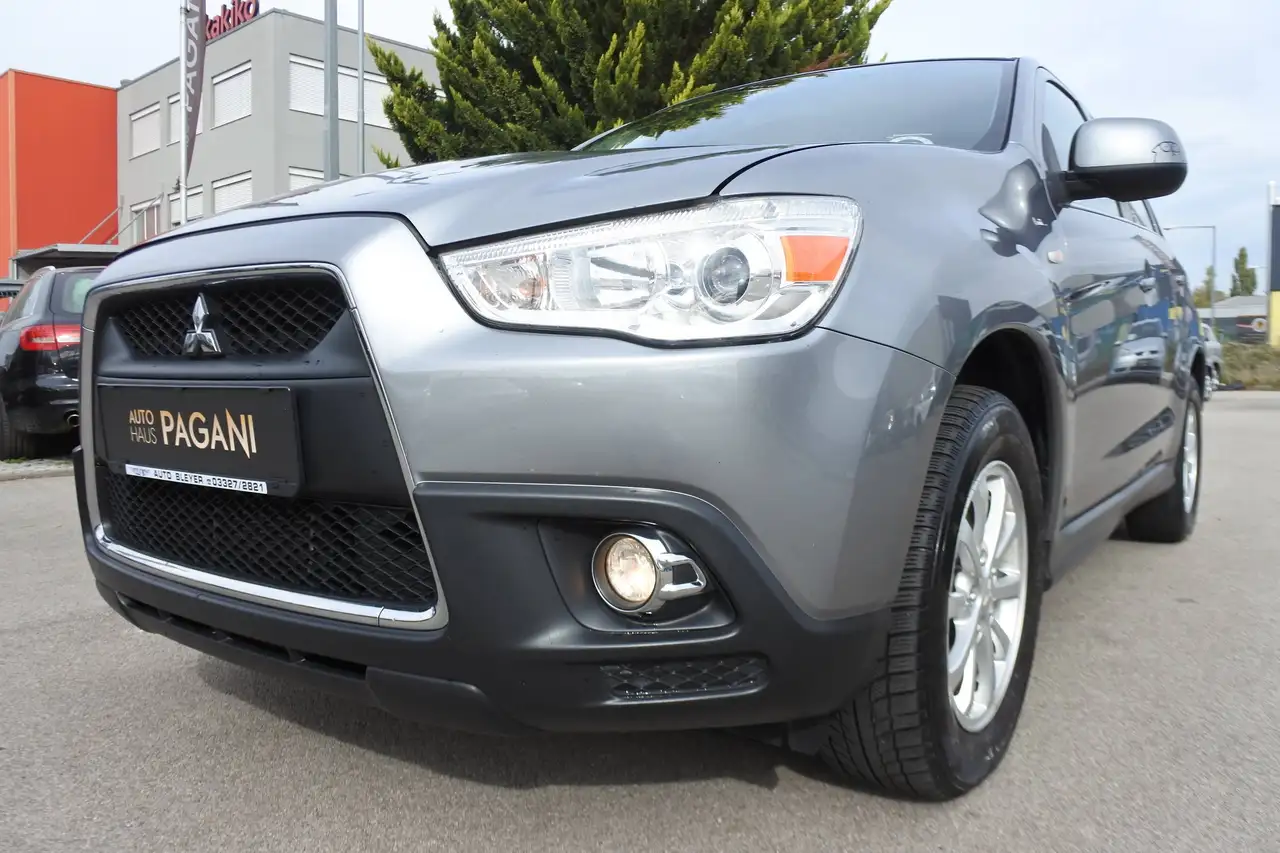 Mitsubishi ASX