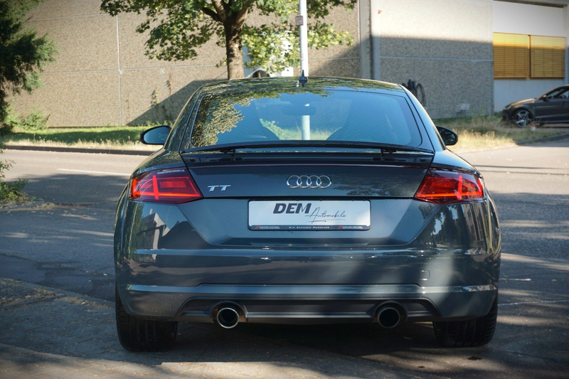 Audi TT Coupe 2.0 TFSI / Matrix-LED / Sportsitze / — photo 6