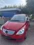 Mercedes-Benz B 180 Rouge - thumbnail 1