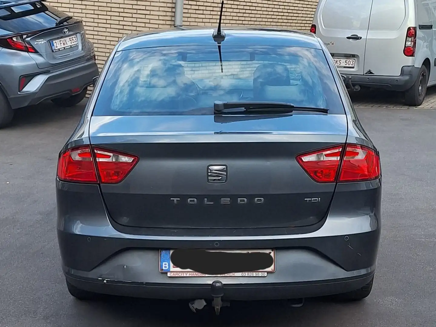 SEAT Toledo Toledo 1.6 TDI Albastru - 2