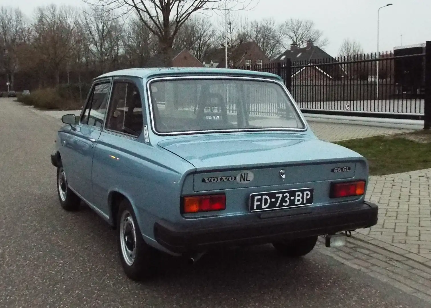 Volvo 240 66 GL 1300 Grijs - 2