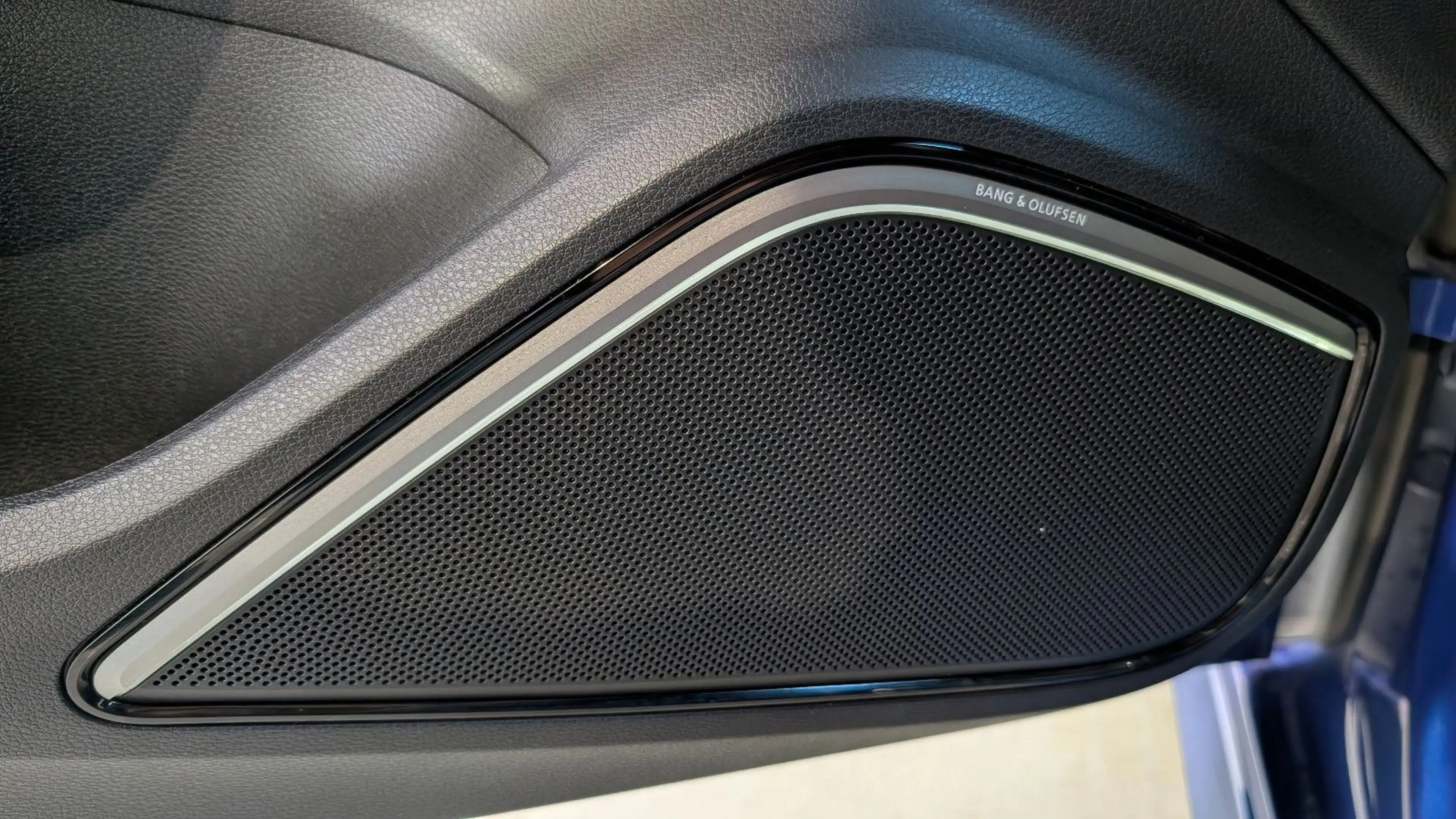 Audi S3 Sportback 2.0 TFSI qu. B&O+KEY+SIDE+LED+19" — photo 15