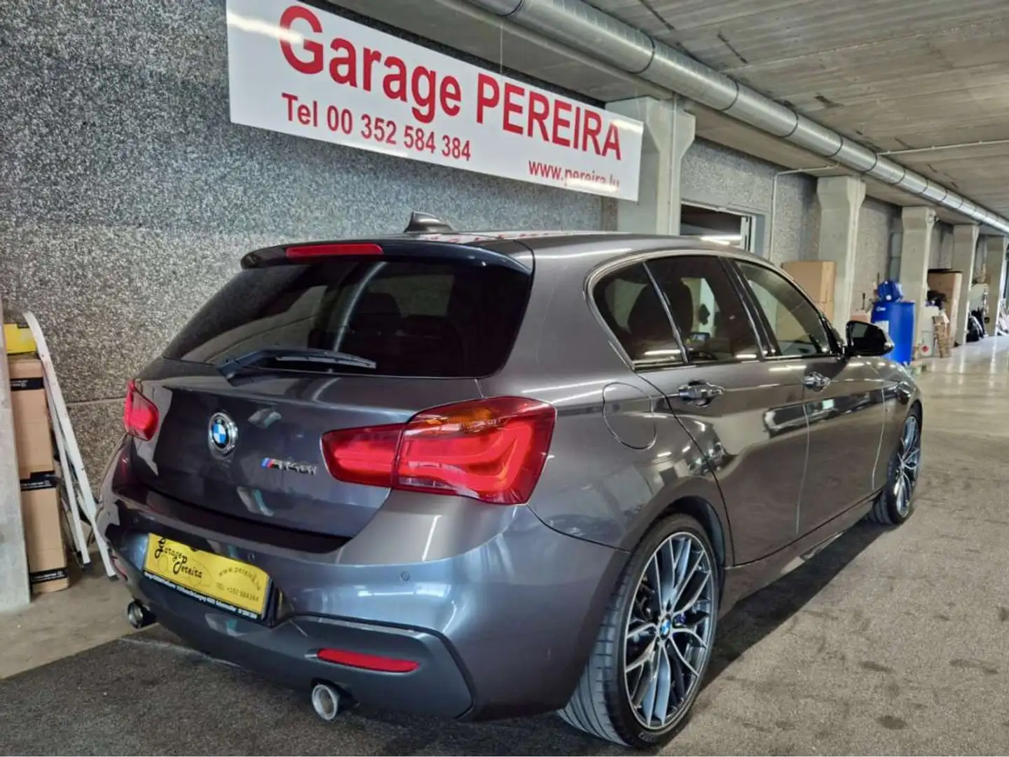 BMW 140 i M LED CUIR NAVI X-DRIVE Gris - 2