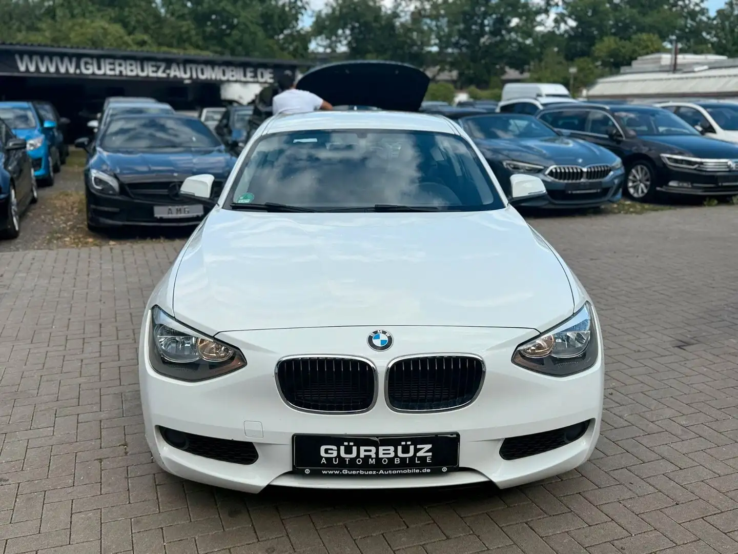 BMW 114 i 3-trg. Klima*Alu+WR*Szhz Weiß - 2