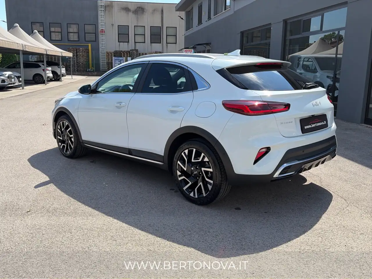 Kia XCeed 1.6 CRDi 136 CV MHEV DCT Business 2
