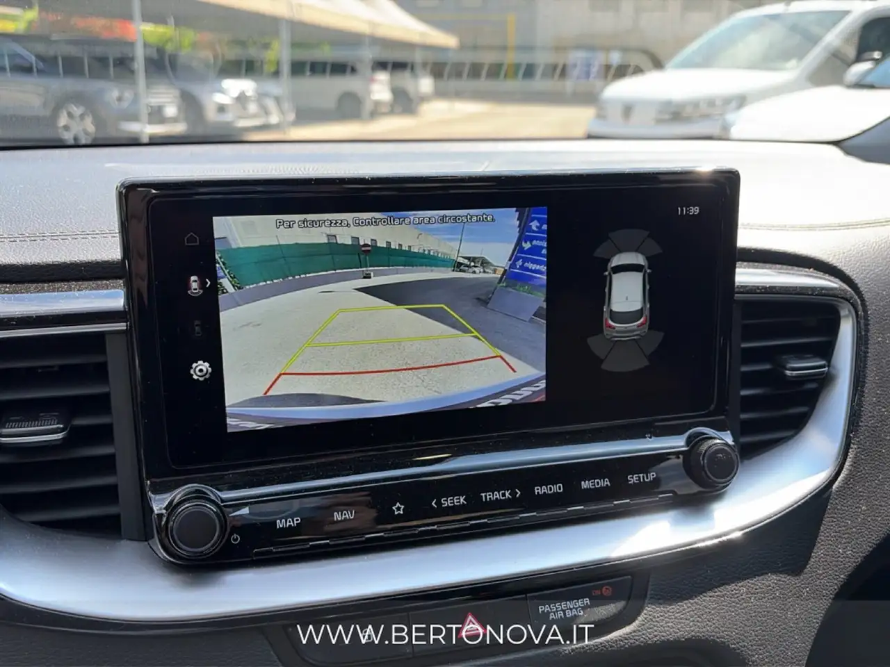 Kia XCeed 1.6 CRDi 136 CV MHEV DCT Business 12