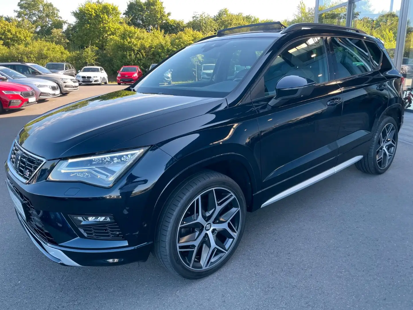 SEAT Ateca 1,5TSi DSG FR 19" Pano Leder 360° Virtual Schwarz - 1