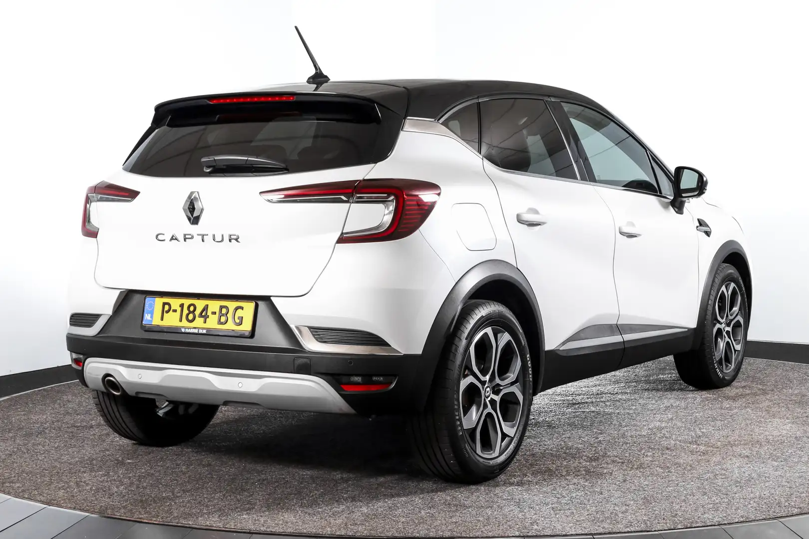 Renault Captur 1.3 TCe 140 PK Intens - Automaat | Cruise | PDC | Wit - 2