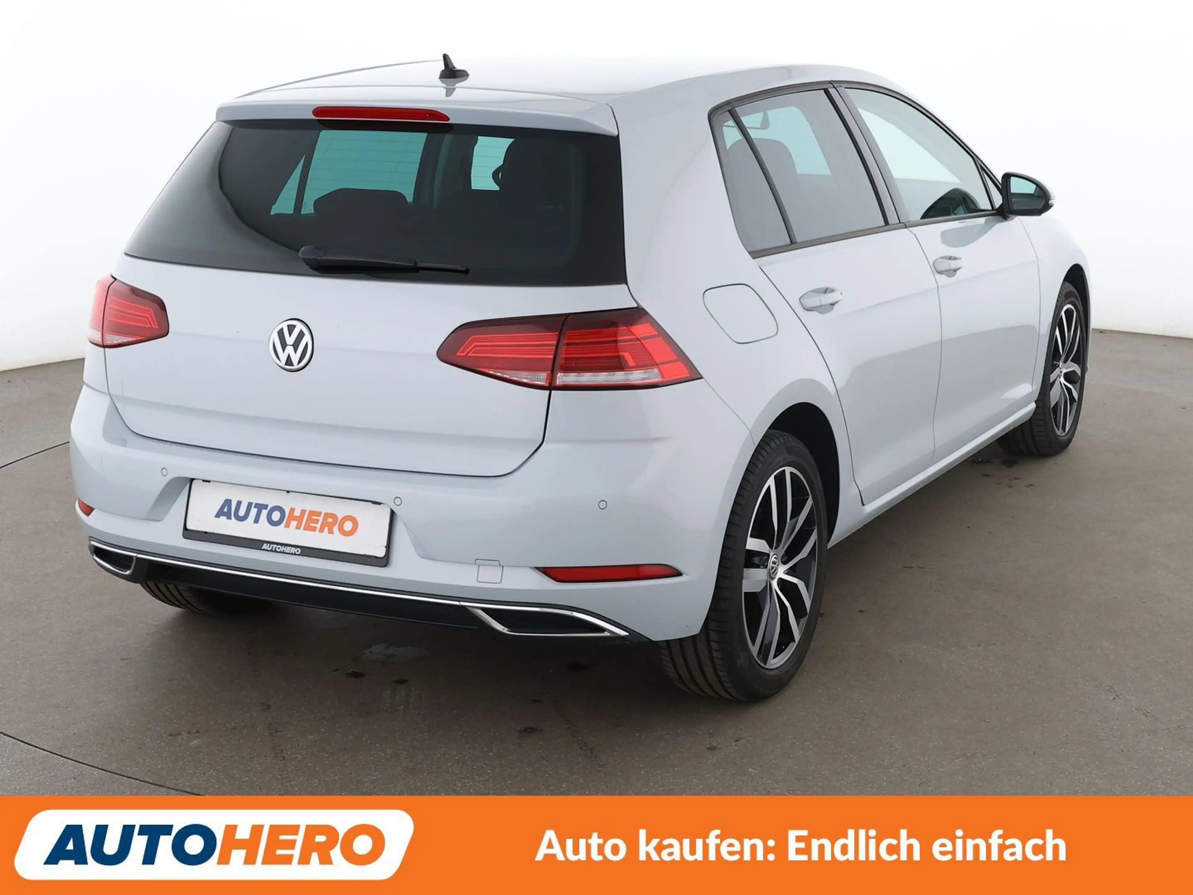 Volkswagen Golf 1.4 TSI Highline BlueMotion Tech *LED*PDC*SHZ* — photo 6
