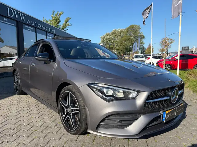 Mercedes-Benz CLA view 5