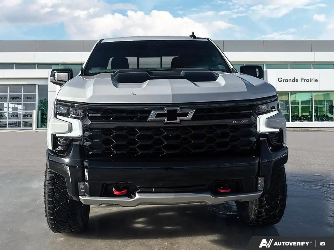 Chevrolet Silverado 1500 снимка Chevrolet Silverado 1500