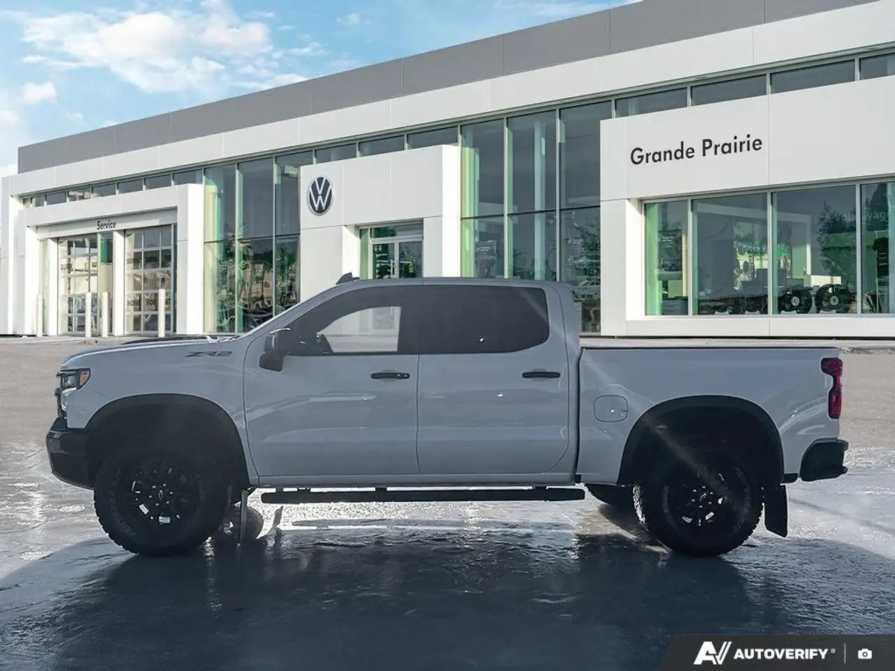 Chevrolet Silverado 1500 снимка Chevrolet Silverado 1500