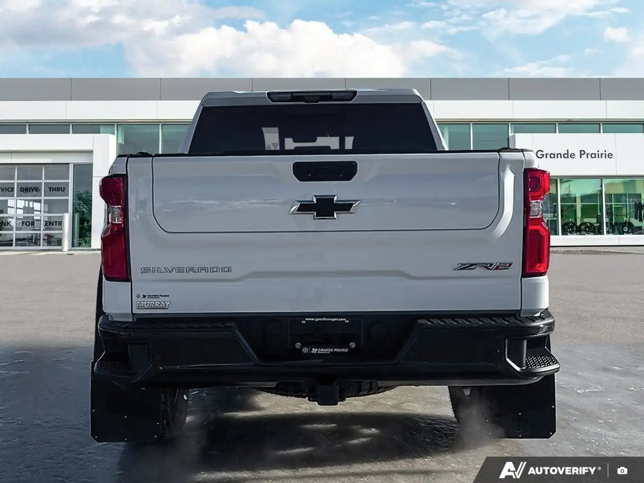 Chevrolet Silverado 1500 снимка Chevrolet Silverado 1500