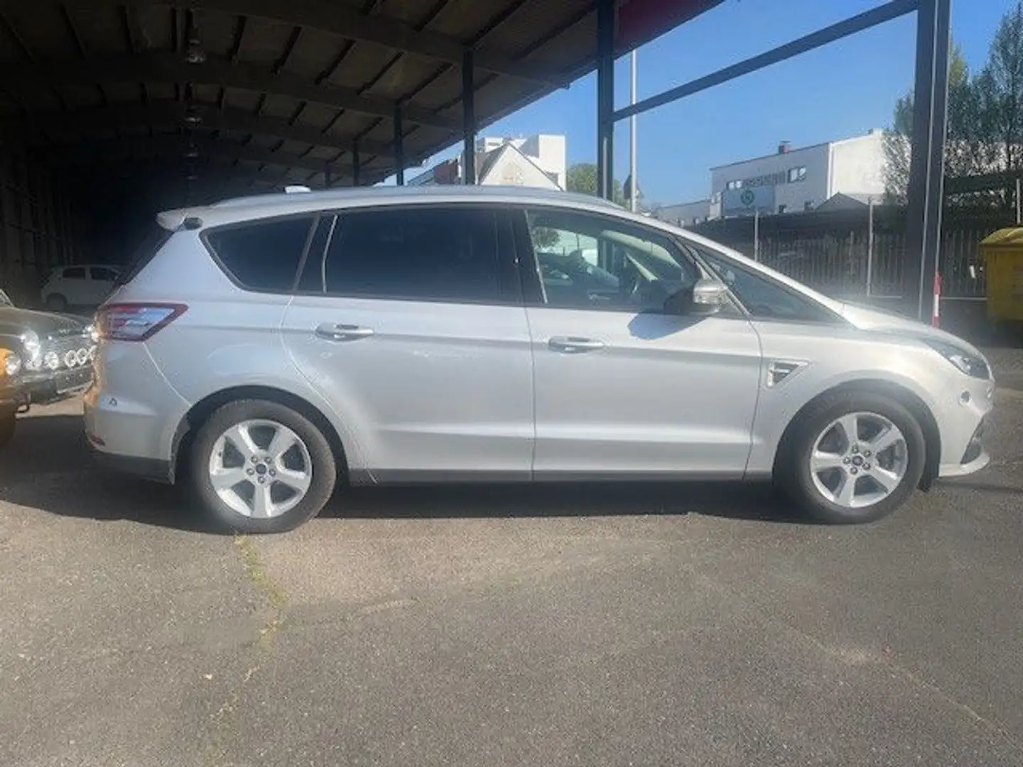 Ford S-Max S-MAX Trend, AUT,Klima, Navi, SitzHzg, etc Stříbrná - 2
