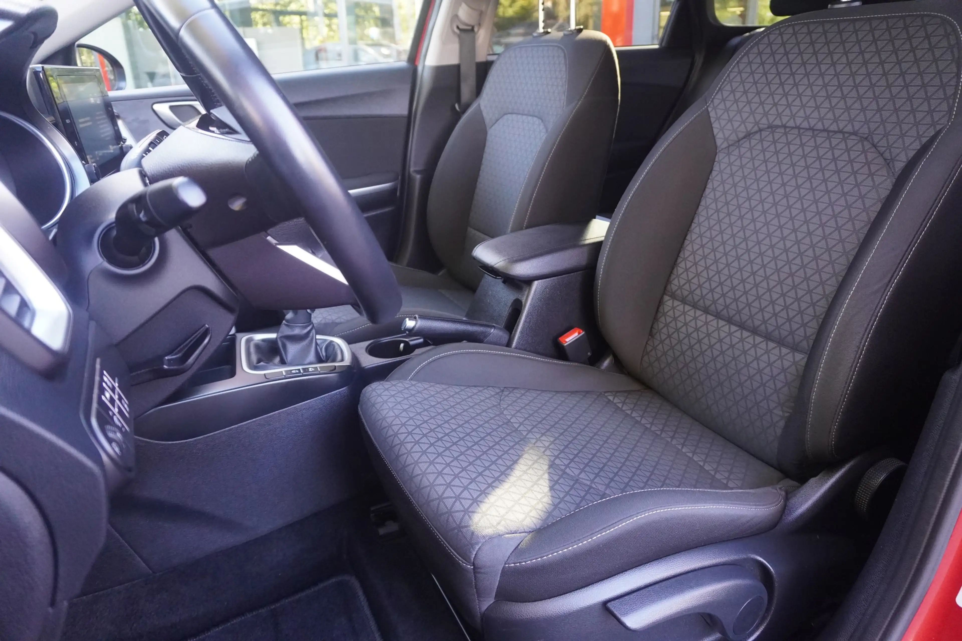 Kia Ceed SW / cee'd SW Ceed SW 1.0 T-GDI Vision Android Apple Kamera — photo 11
