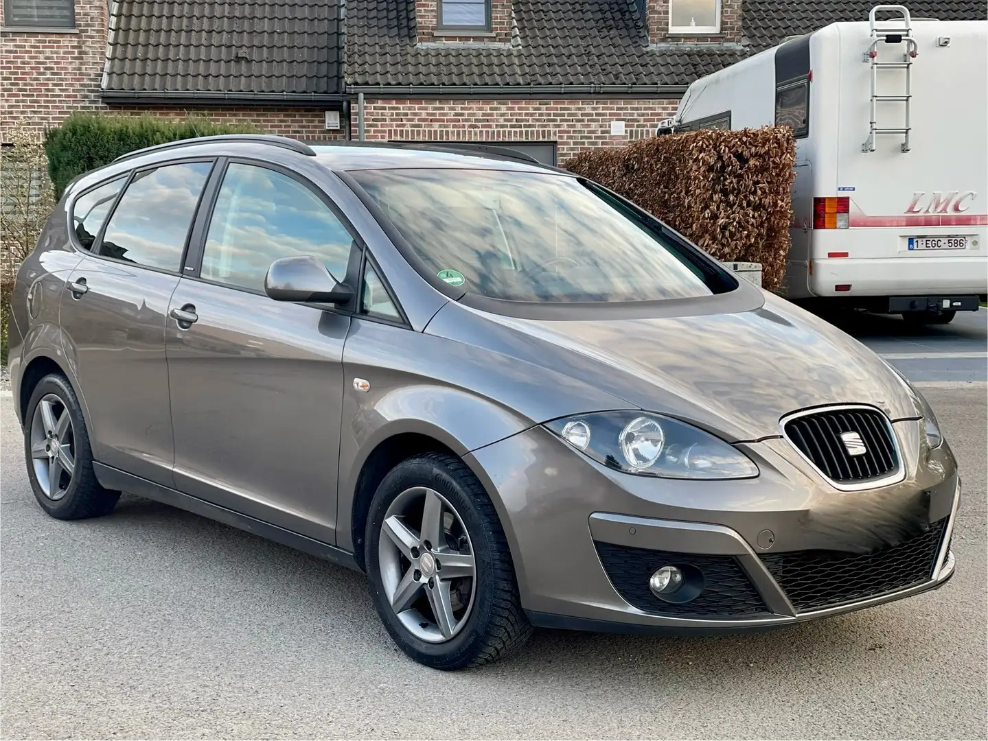 SEAT Altea XL 1.6 CR TDi Ecomotive I-TECH  TV Marrone - 2