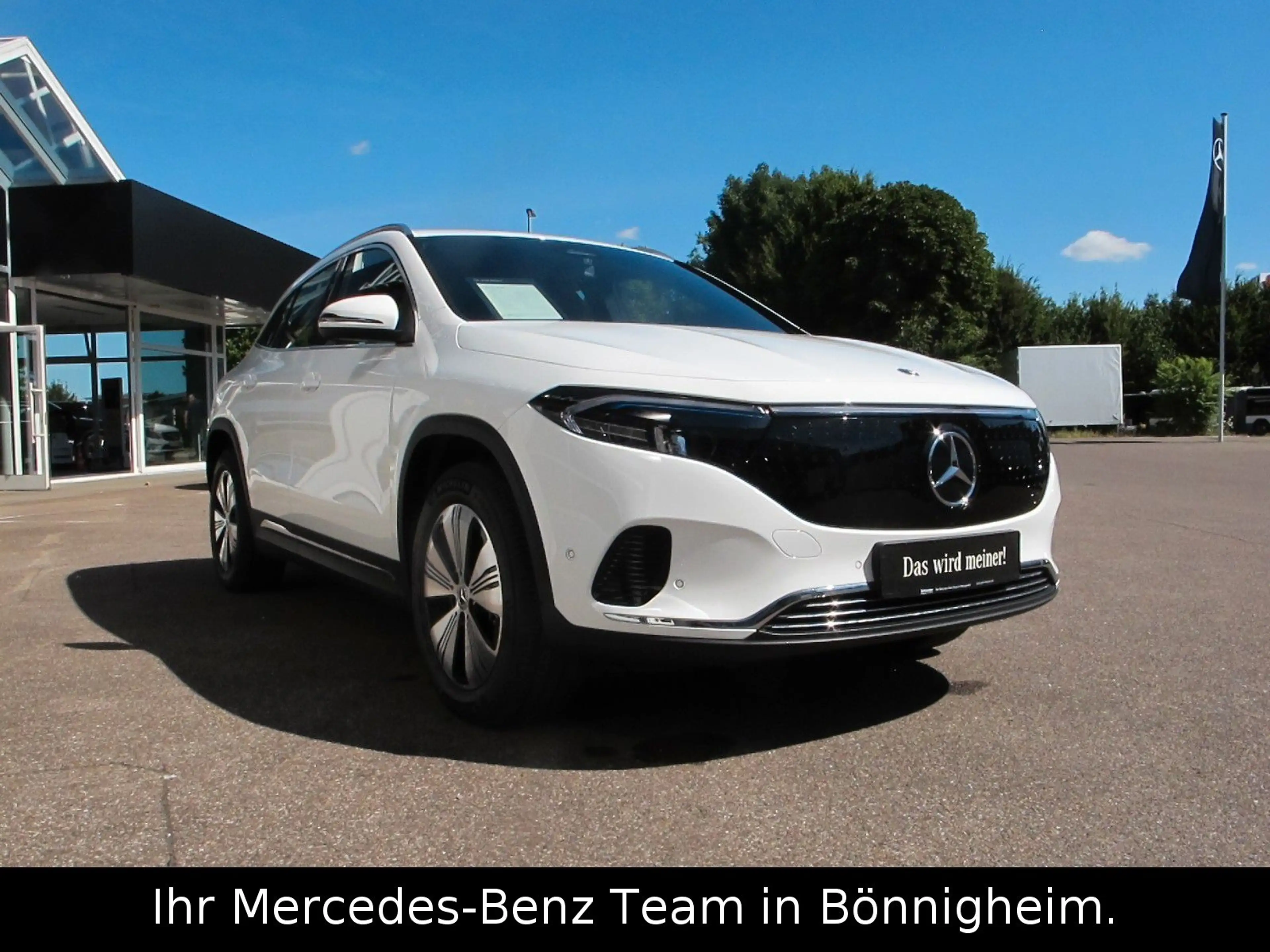 Mercedes-Benz EQA 350 4M / AHV / Memory / Winter-Paket — photo 4