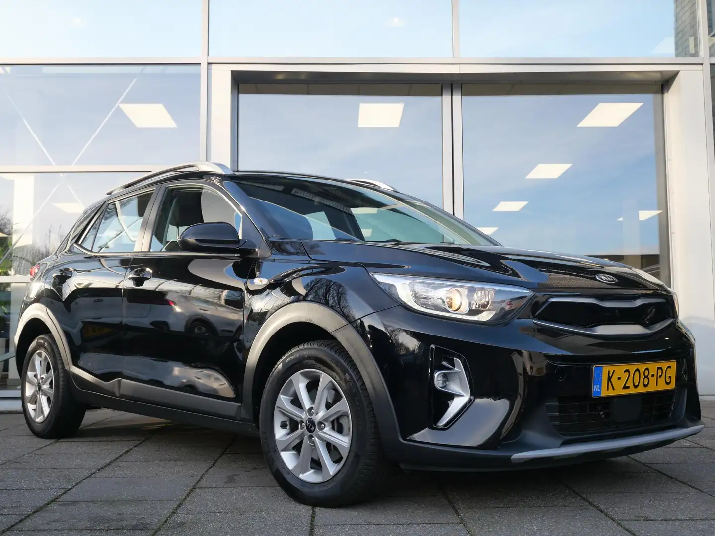 Kia Stonic 1.0 T-GDi MHEV DynamicLine | Cruise | Clima | Came Zwart - 2