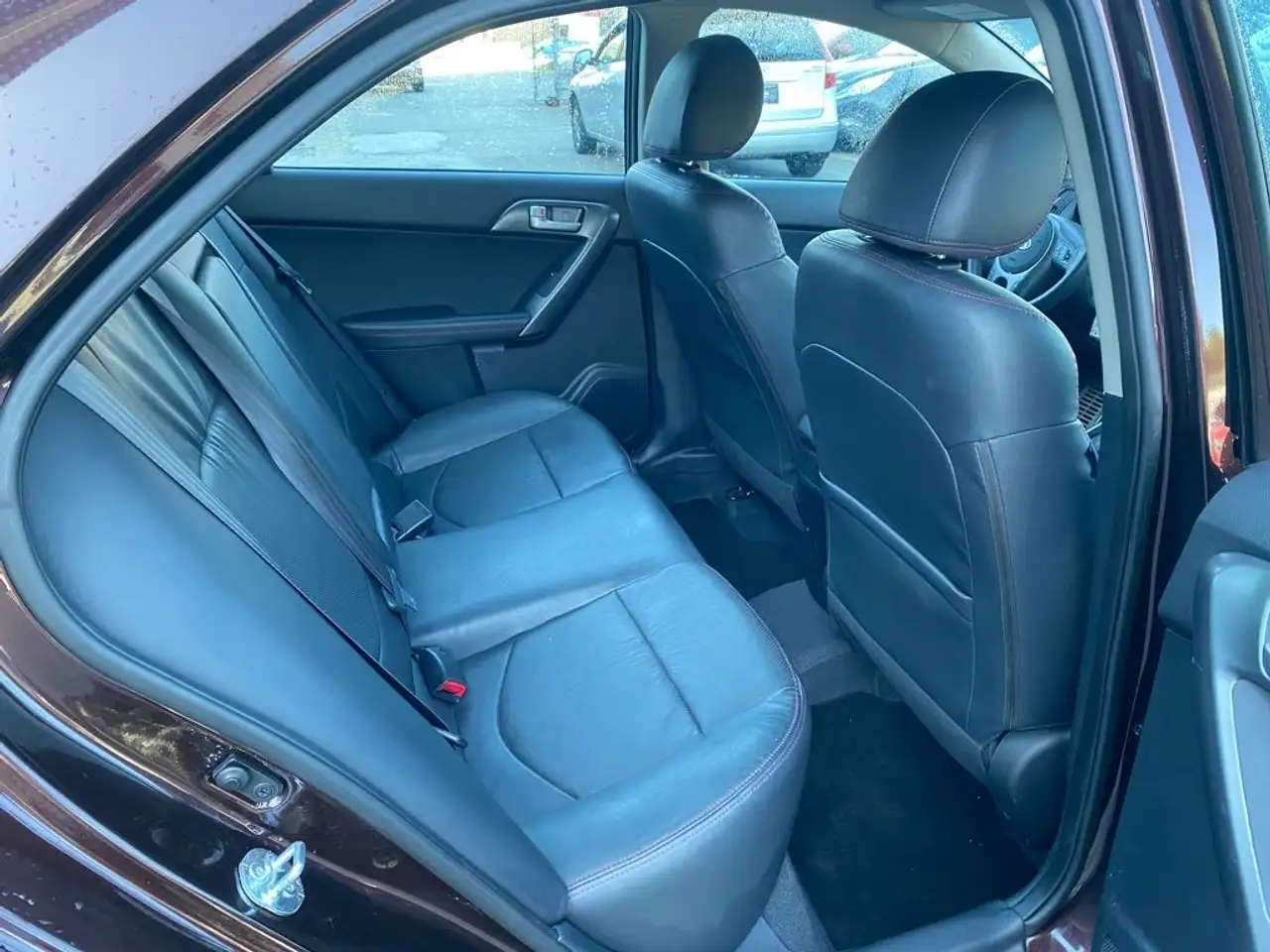 Kia Forte снимка Kia Forte