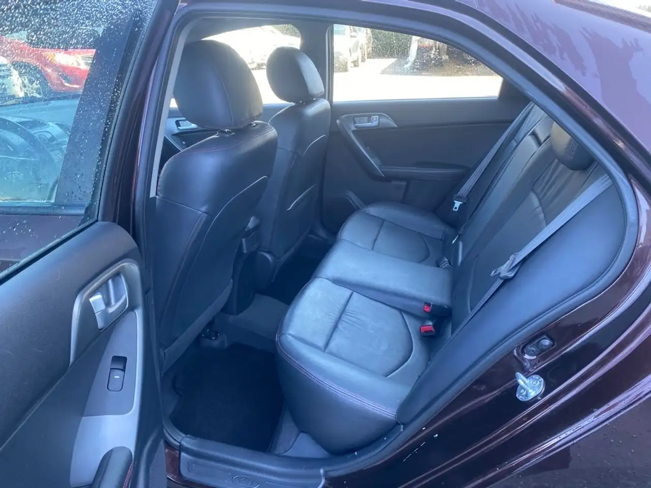 Kia Forte снимка Kia Forte