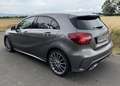 Mercedes-Benz A 160 AMG-Line Grau - thumbnail 4