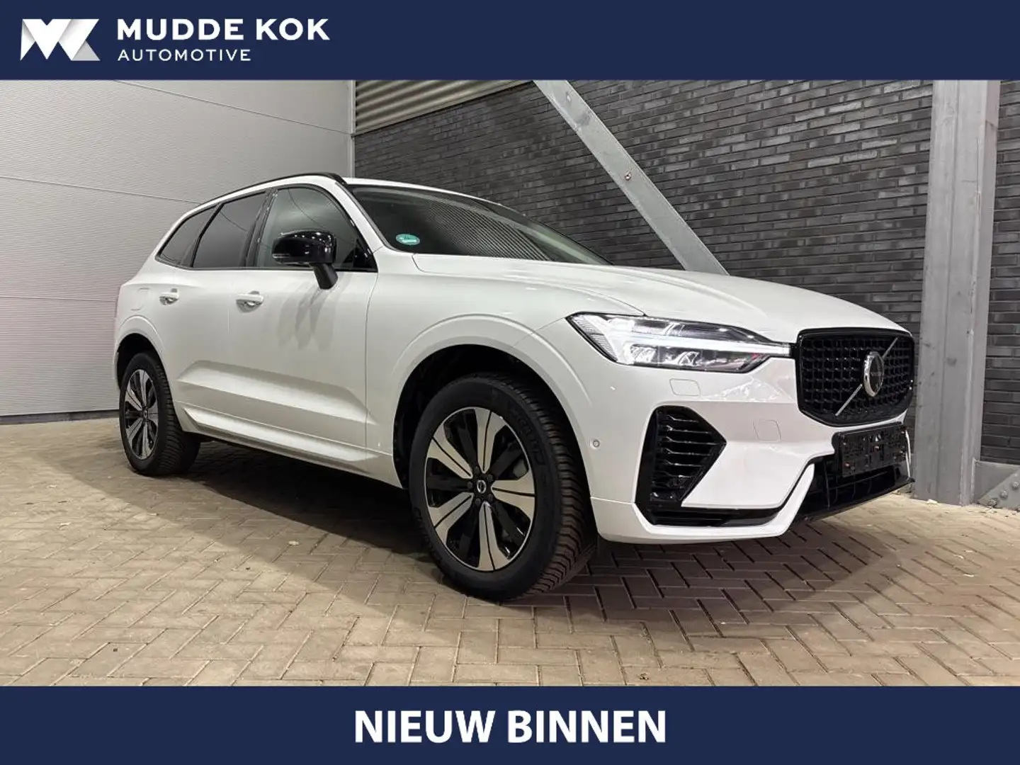 Volvo XC60 T6 Plug-in hybrid Plus Dark | ACC | Panoramadak | Wit - 1
