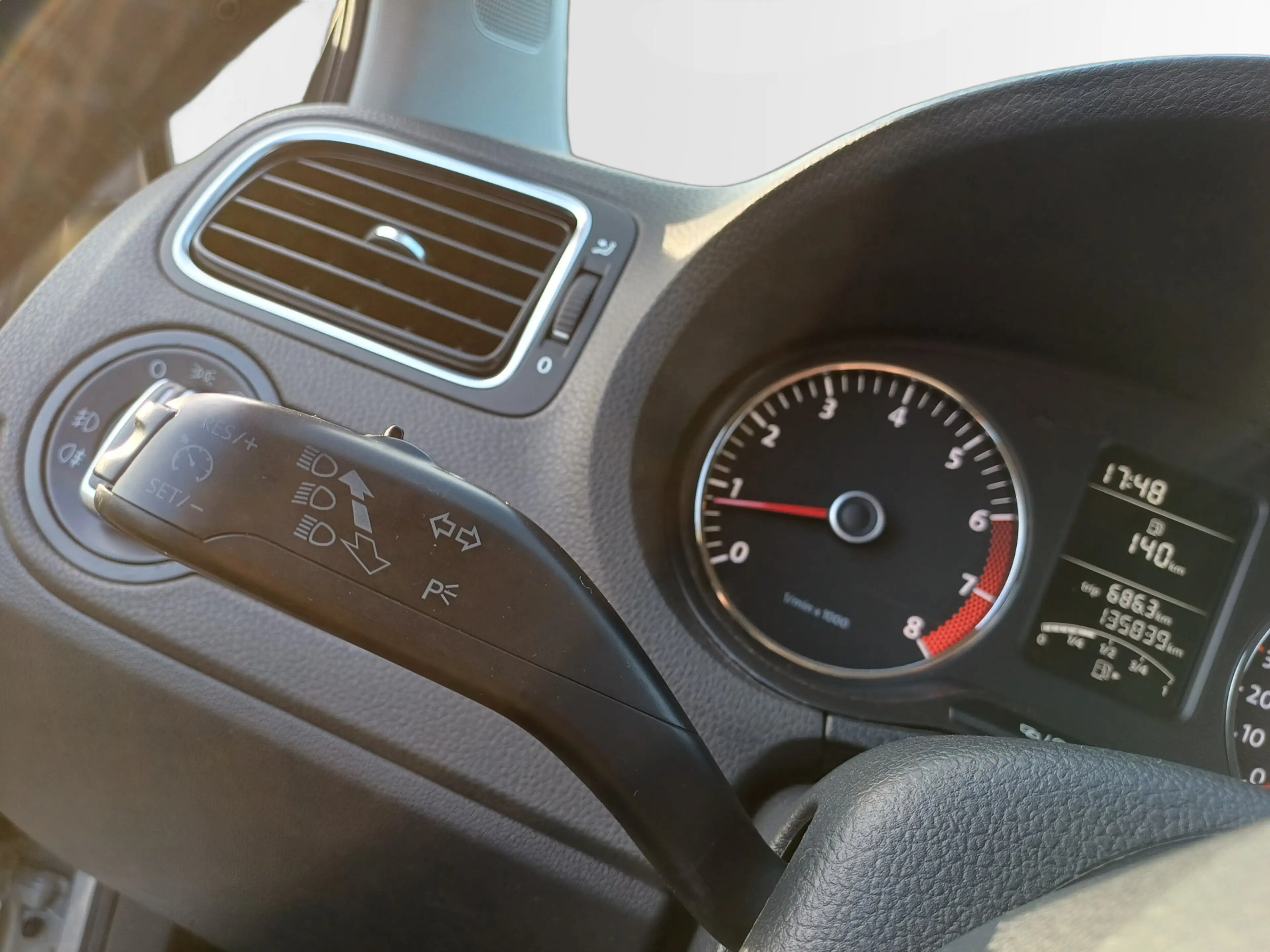 Volkswagen Polo Cross 1.2 TSI /Lage km/Goed onderhouden/Origin. NL/Zuini — photo 33
