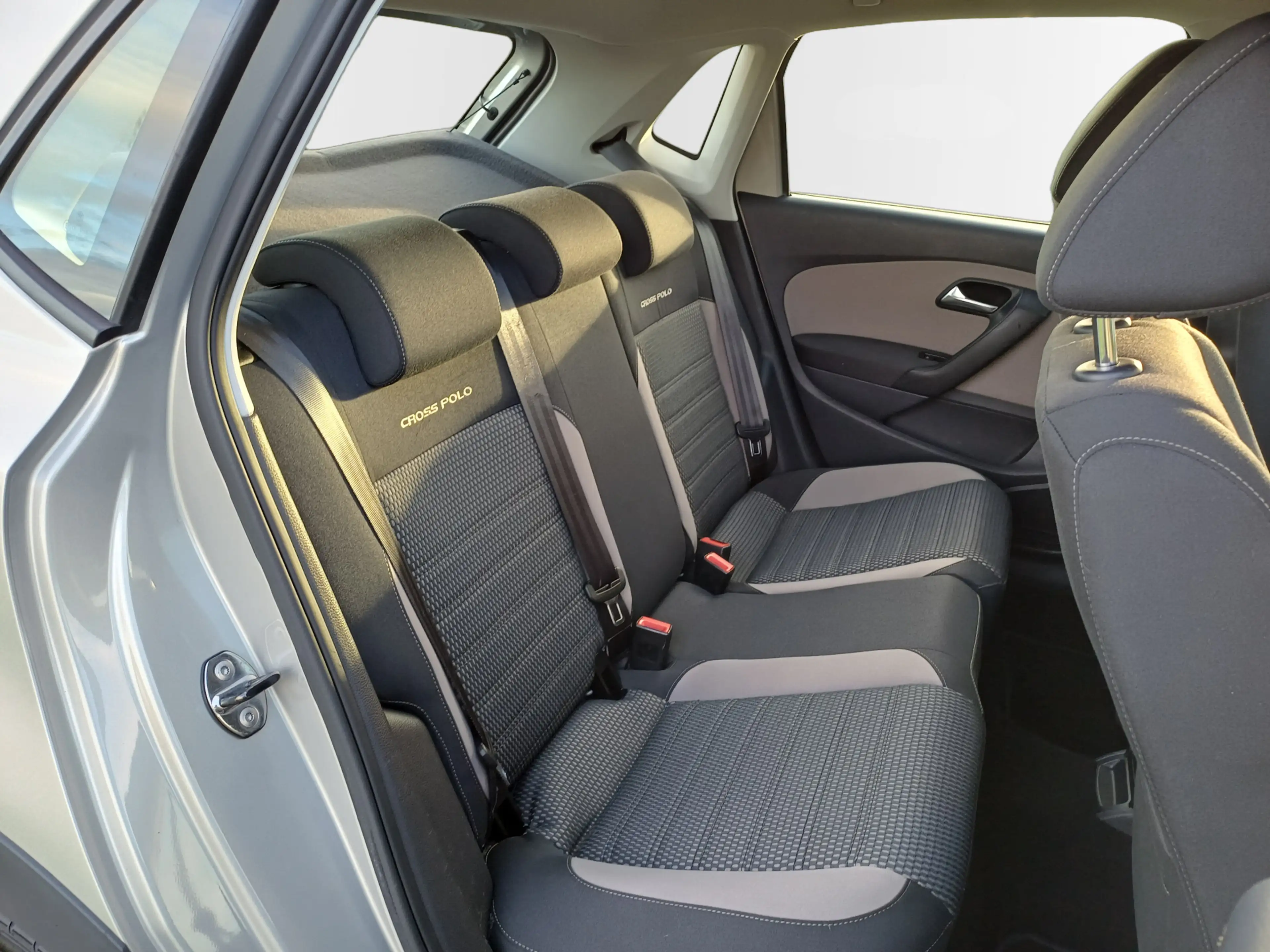 Volkswagen Polo Cross 1.2 TSI /Lage km/Goed onderhouden/Origin. NL/Zuini — photo 25