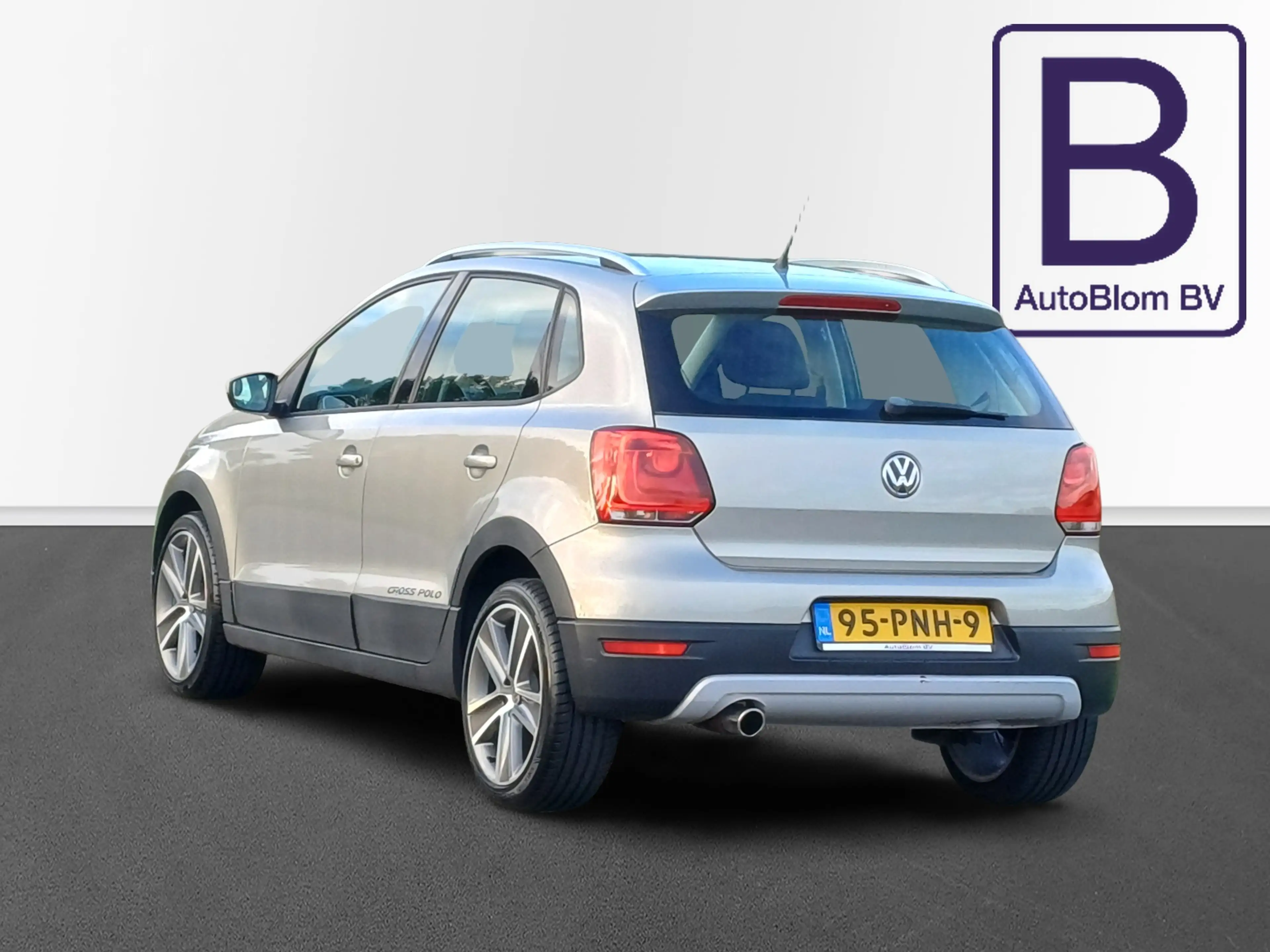Volkswagen Polo Cross 1.2 TSI /Lage km/Goed onderhouden/Origin. NL/Zuini — photo 7