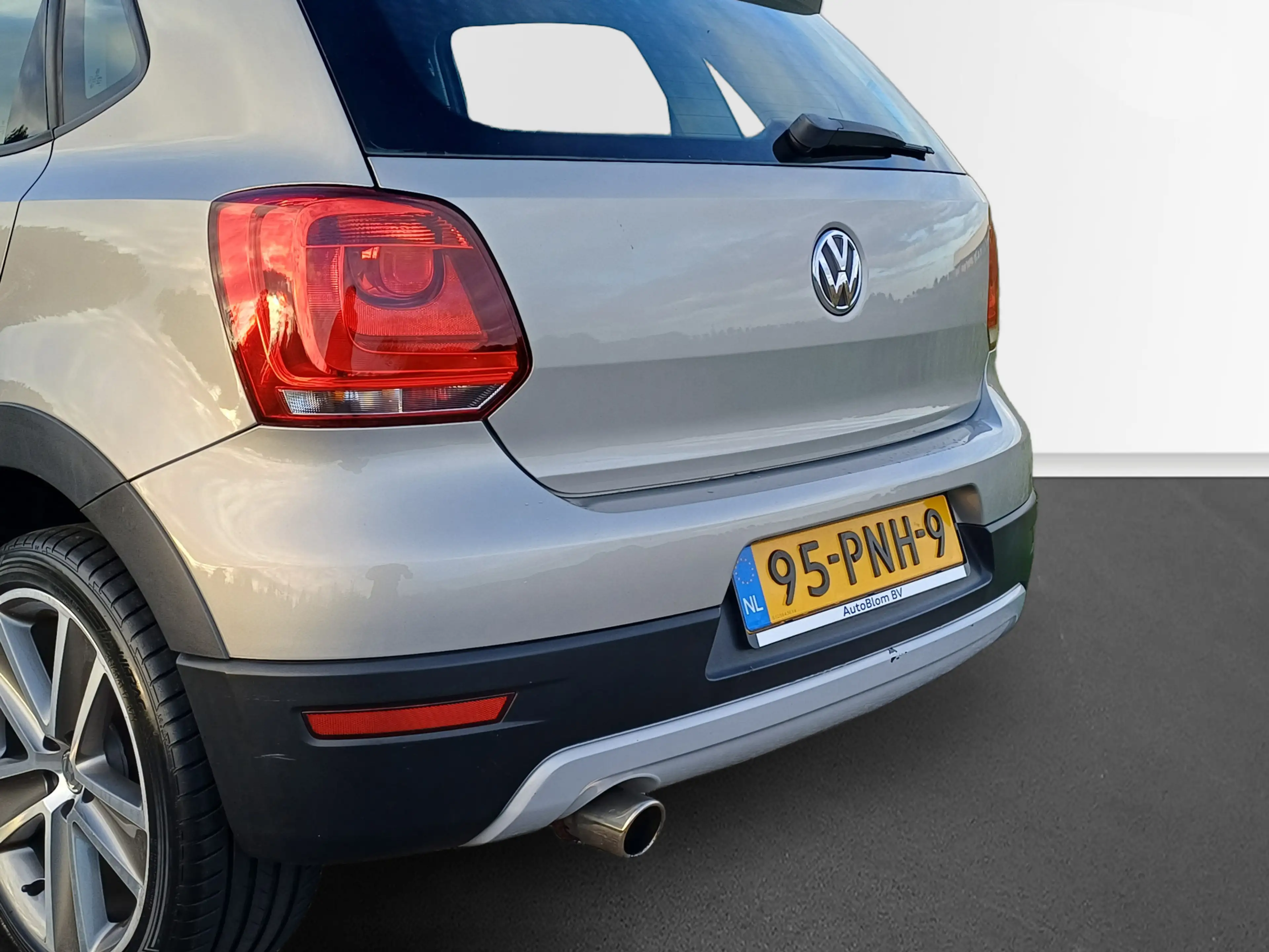 Volkswagen Polo Cross 1.2 TSI /Lage km/Goed onderhouden/Origin. NL/Zuini — photo 12