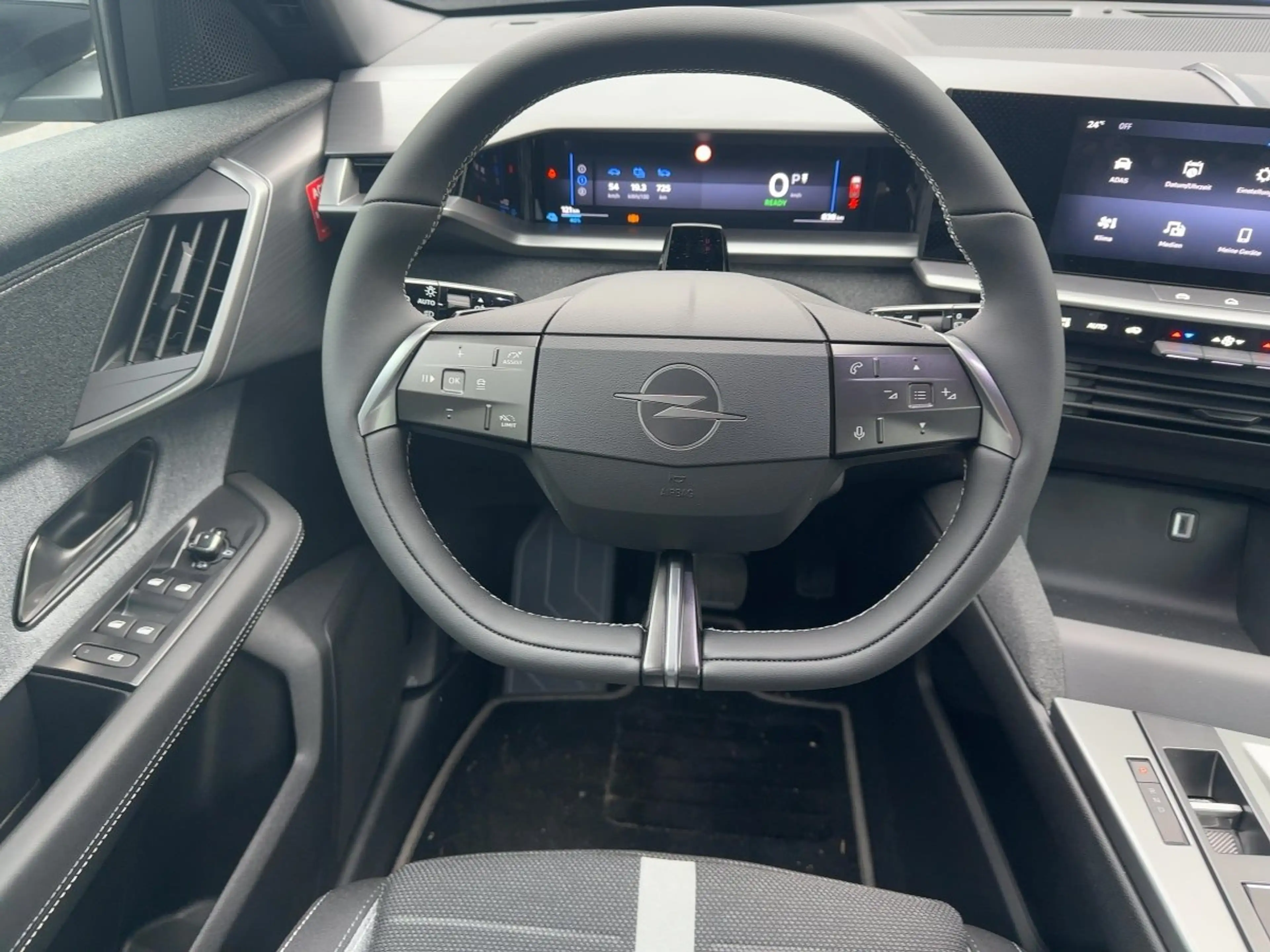 Opel Grandland Electric. Edition. 157kW (213PS) 73kWh — photo 12