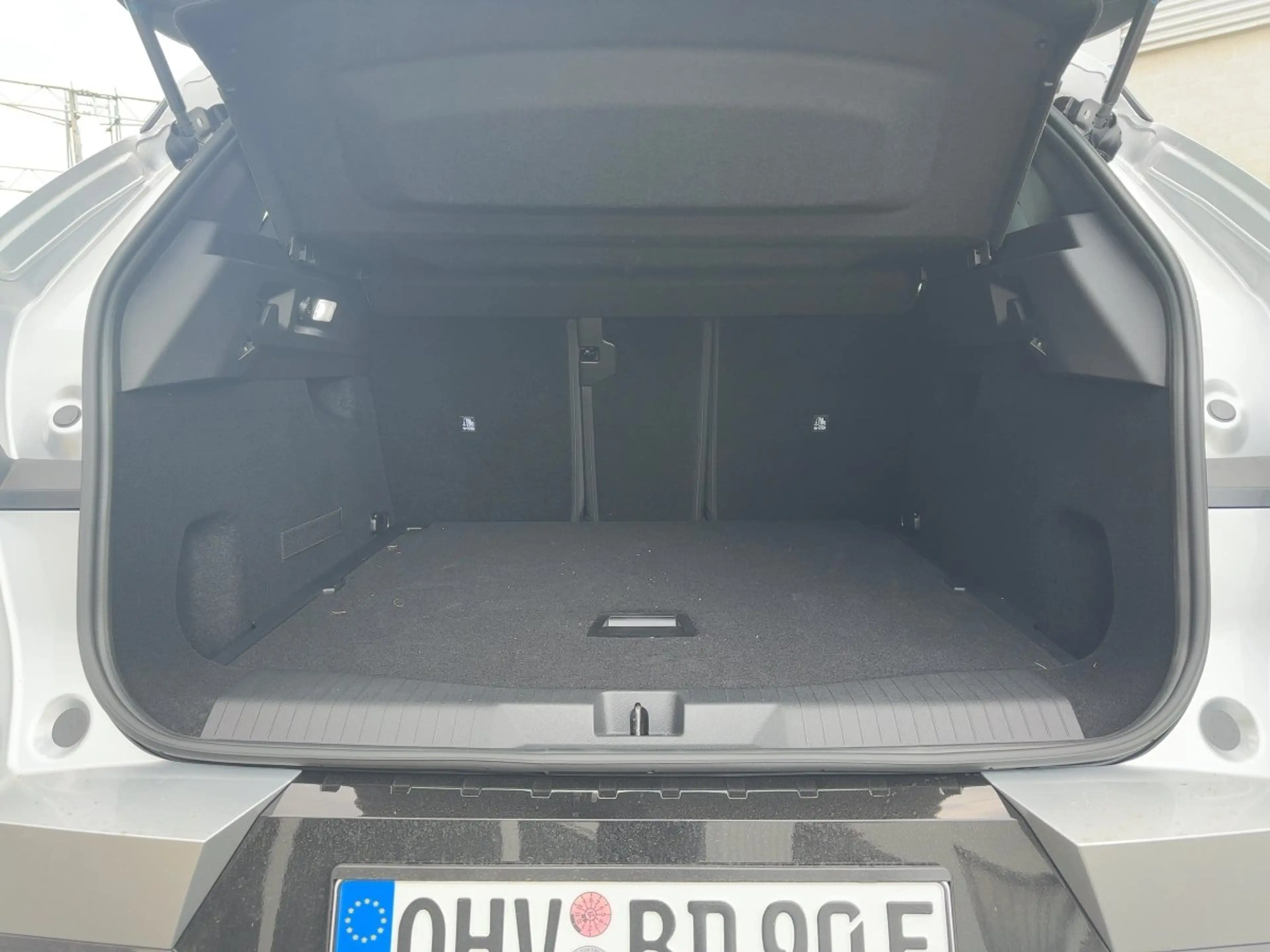 Opel Grandland Electric. Edition. 157kW (213PS) 73kWh — photo 8