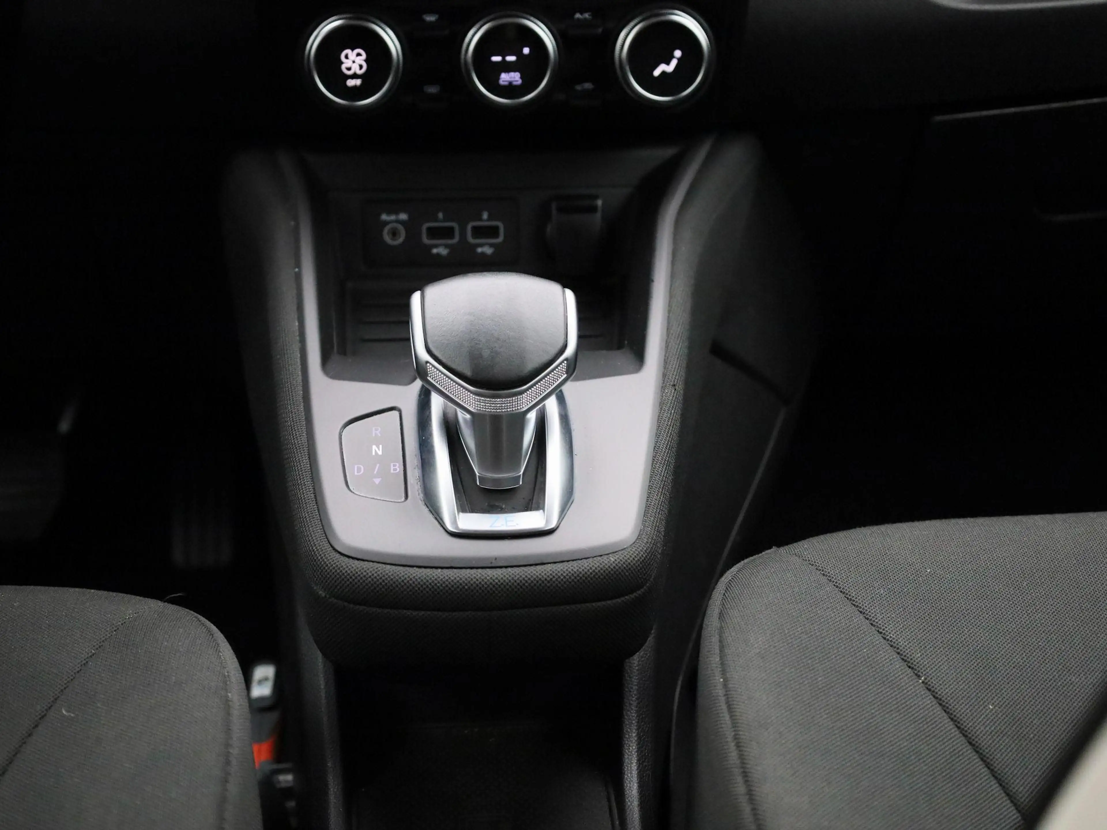 Renault ZOE R110 Life Carshare 52 kWh | KOOPACCU | Navigatie | — photo 10